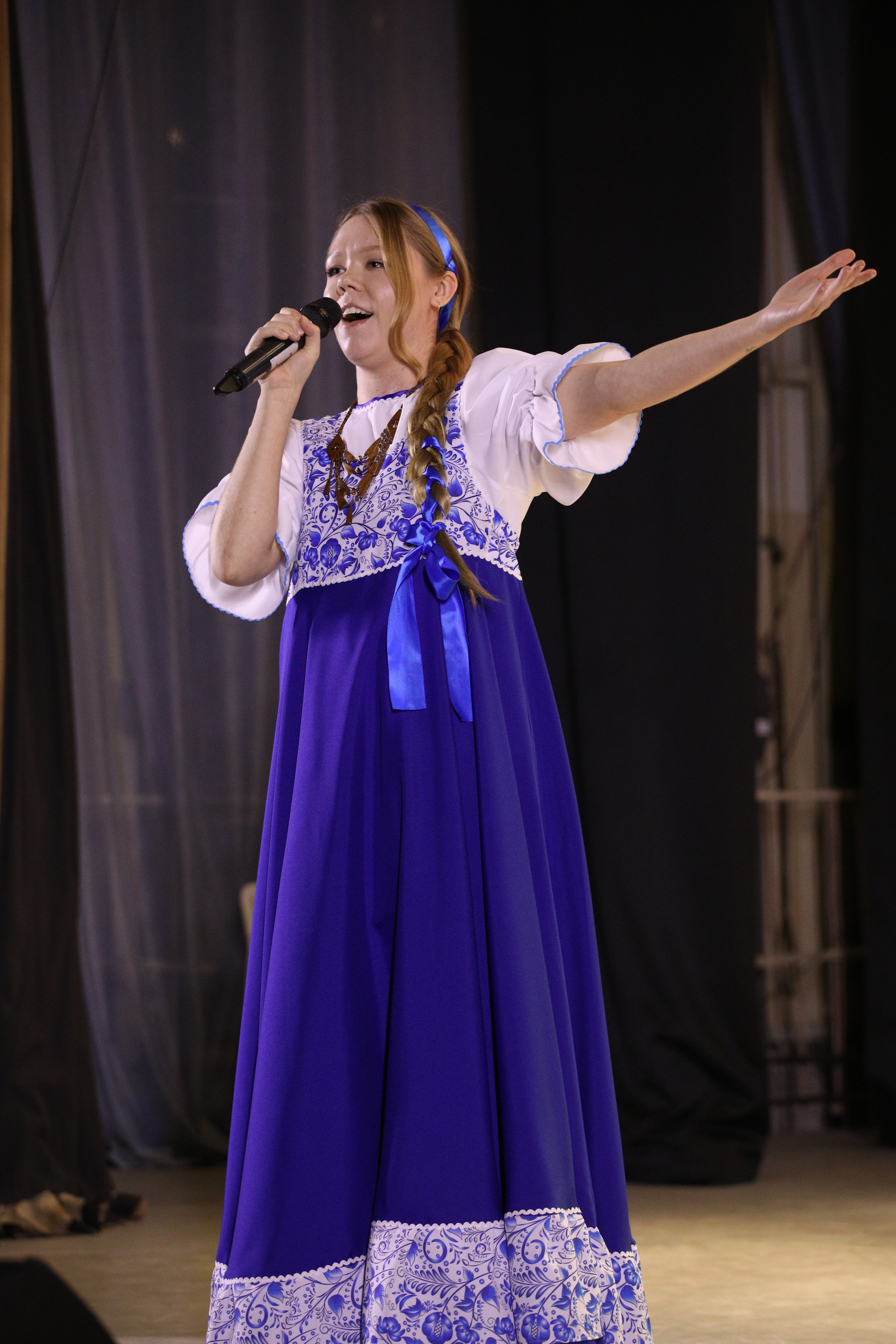 23 ноября, г. Новосибирск. Золотое яблочко