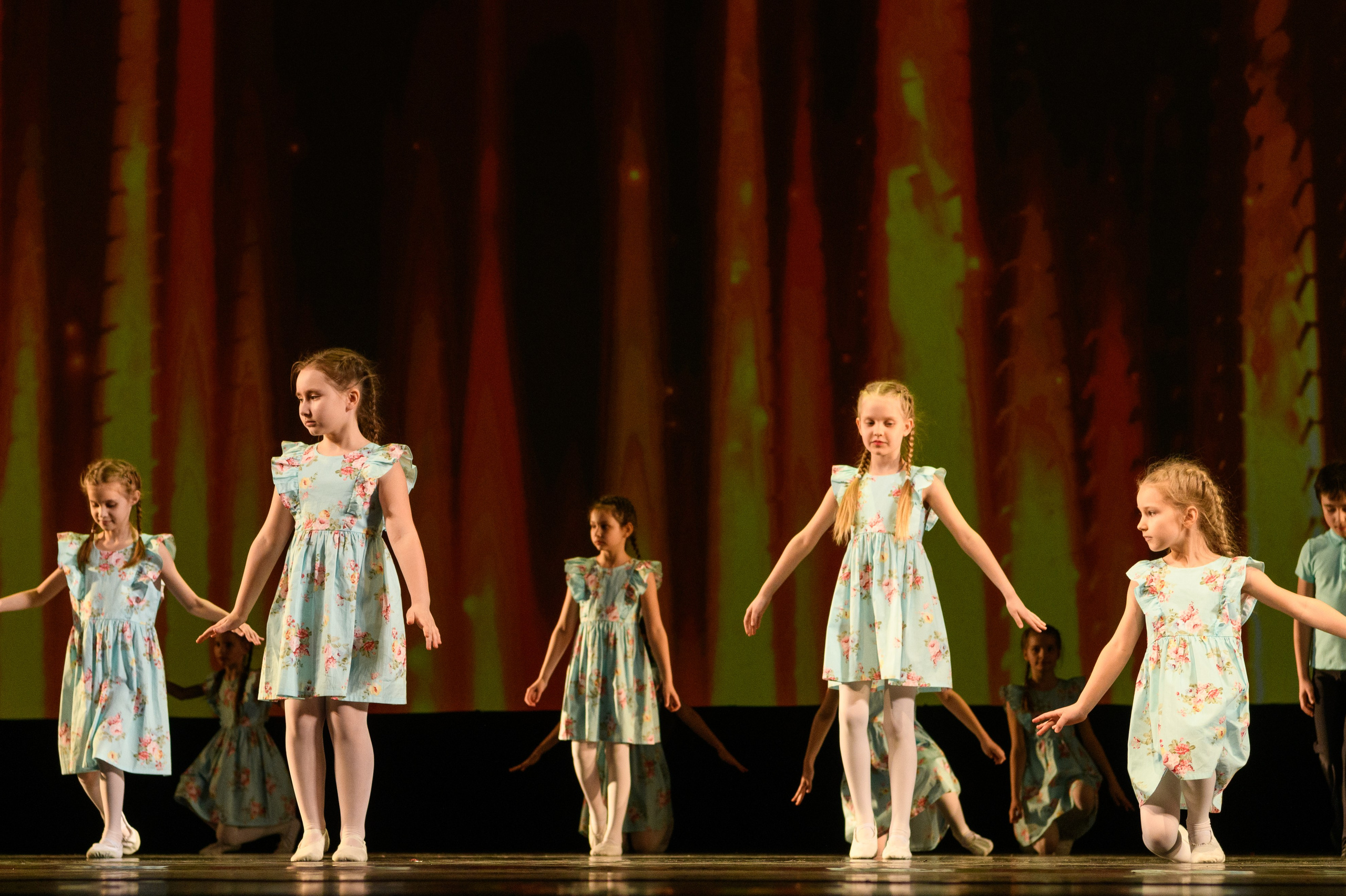 23 апреля, часть 2, БКЗ Октябрьский, г. Санкт-Петербург. Золотое яблочко