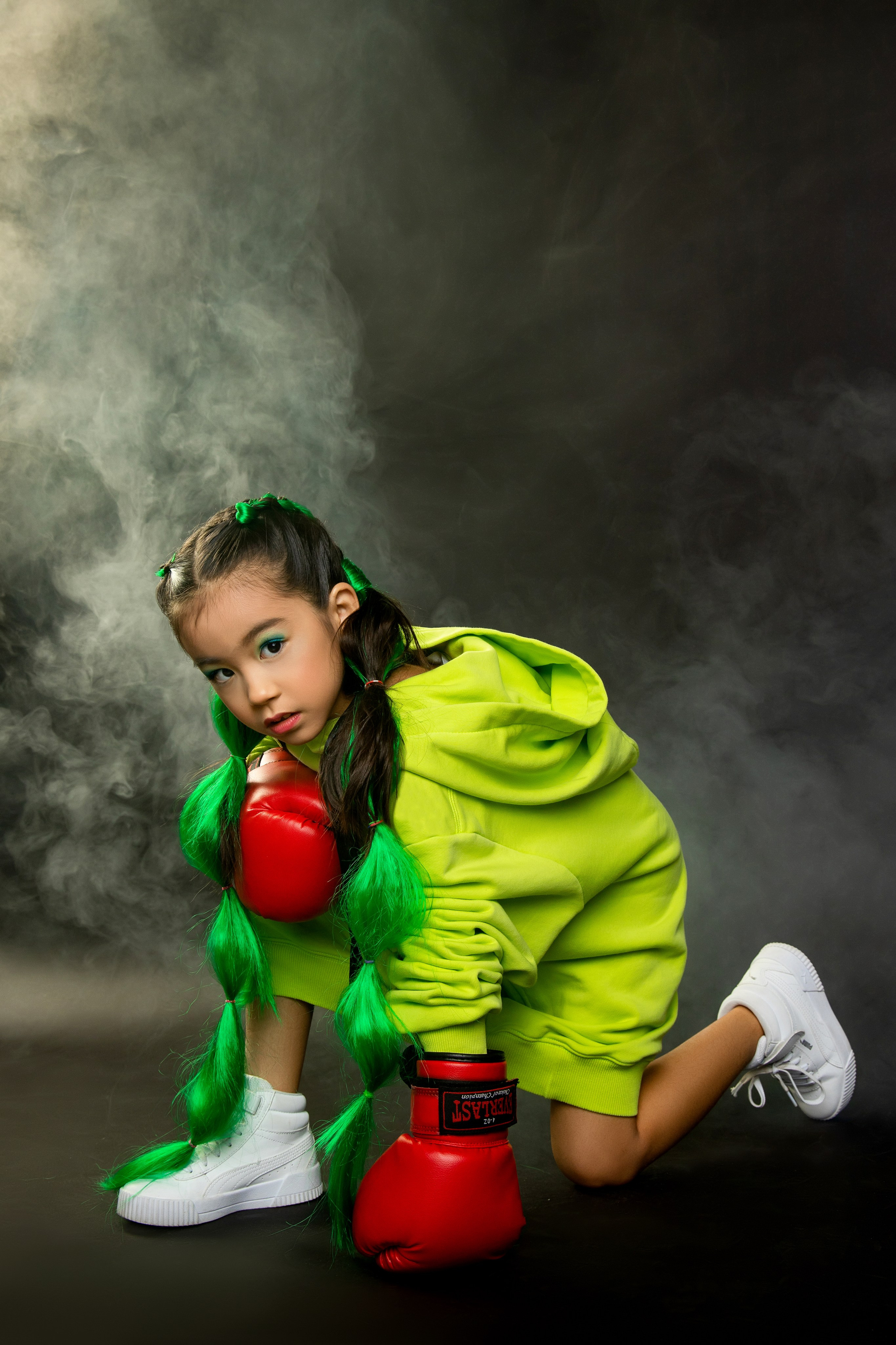 Модный бокс. Студия Soft Light, макияж Александра Стурова, причёски Ксения Матджанова. Татьяна Мирзоян