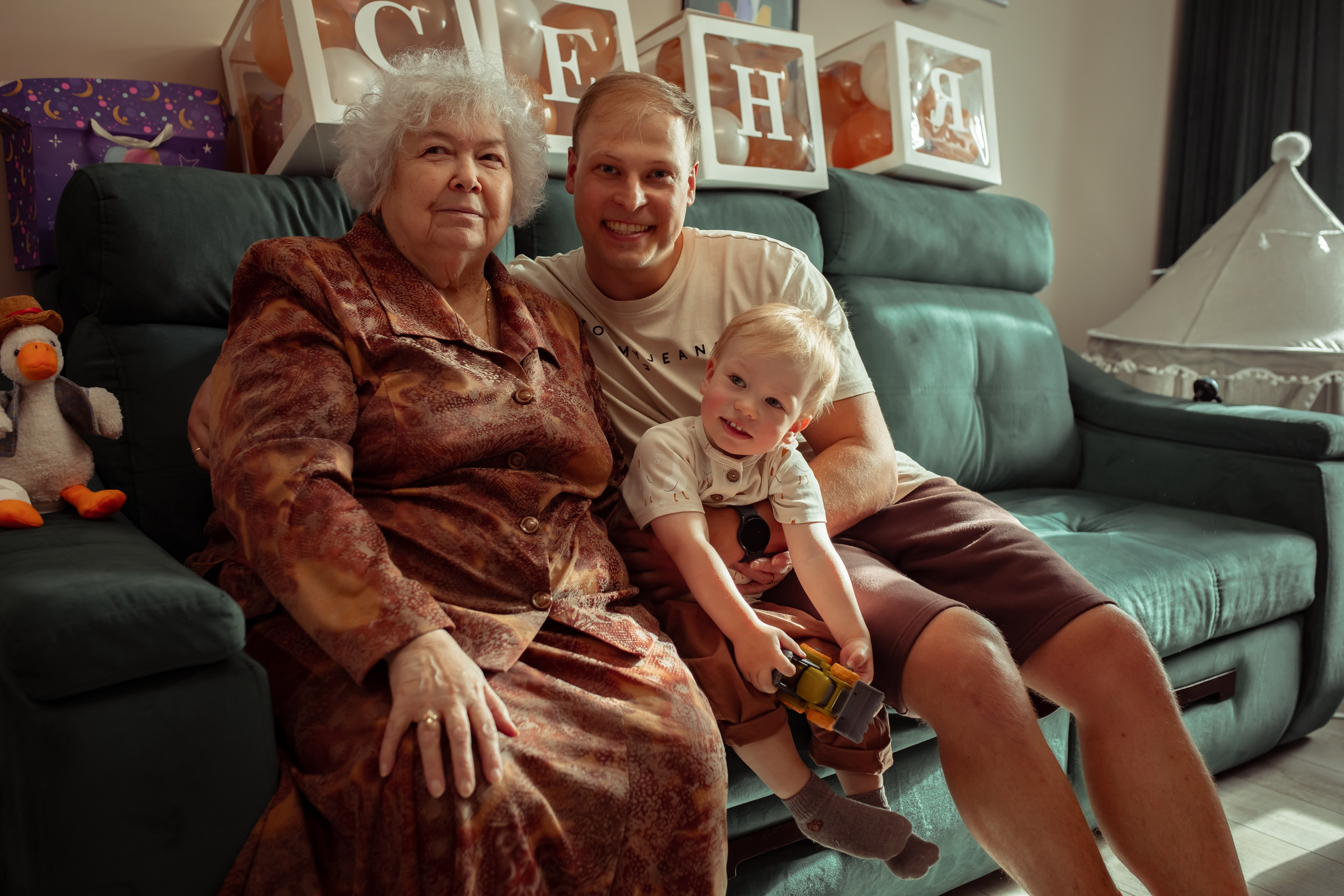 День рождение Арсения+домашняя съемка. Семейный и детский фотограф в Москве Дорогова Екатерина