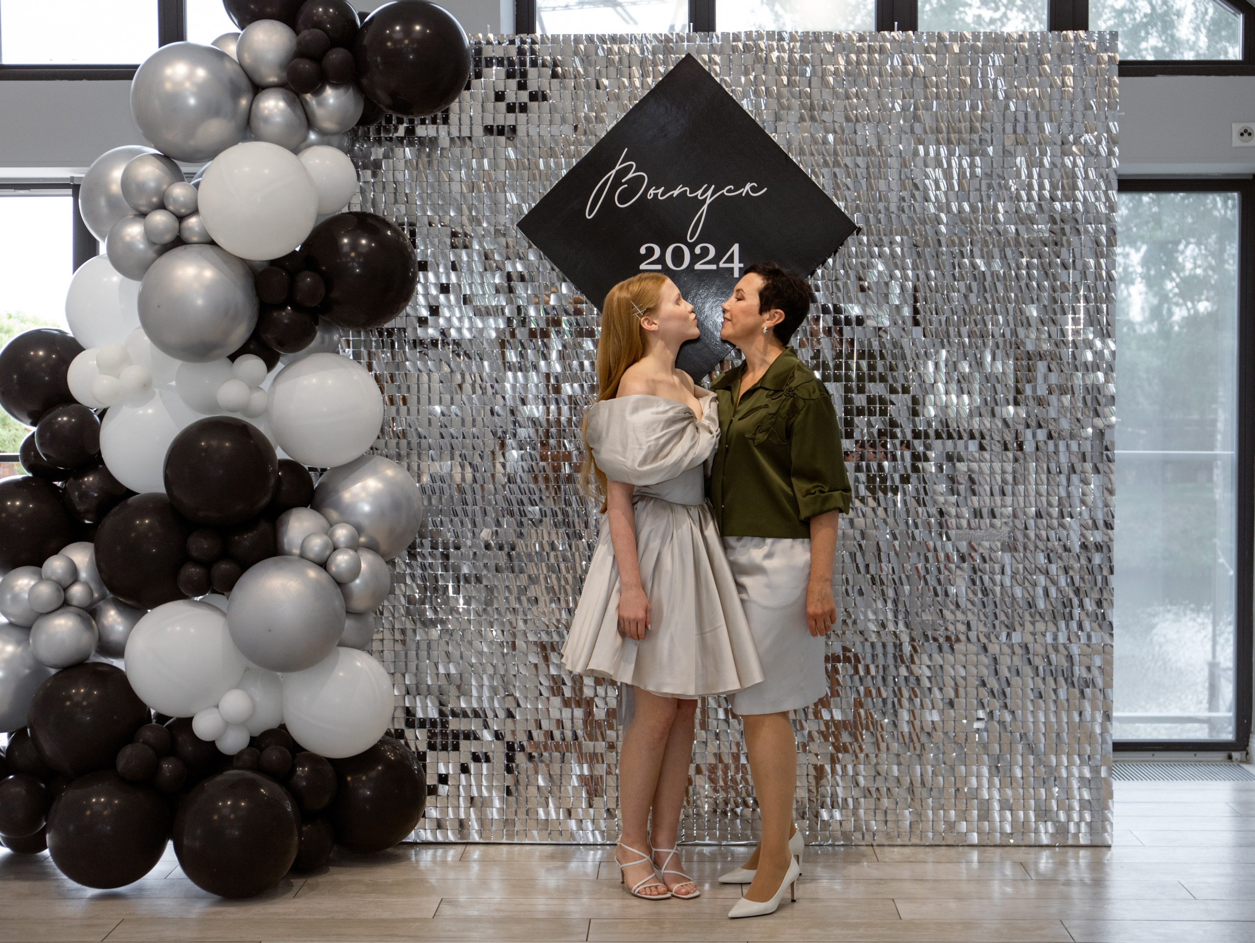 Выпускной 9 класс 2024. Свадебный и семейный фотограф в Москве Мила Широких