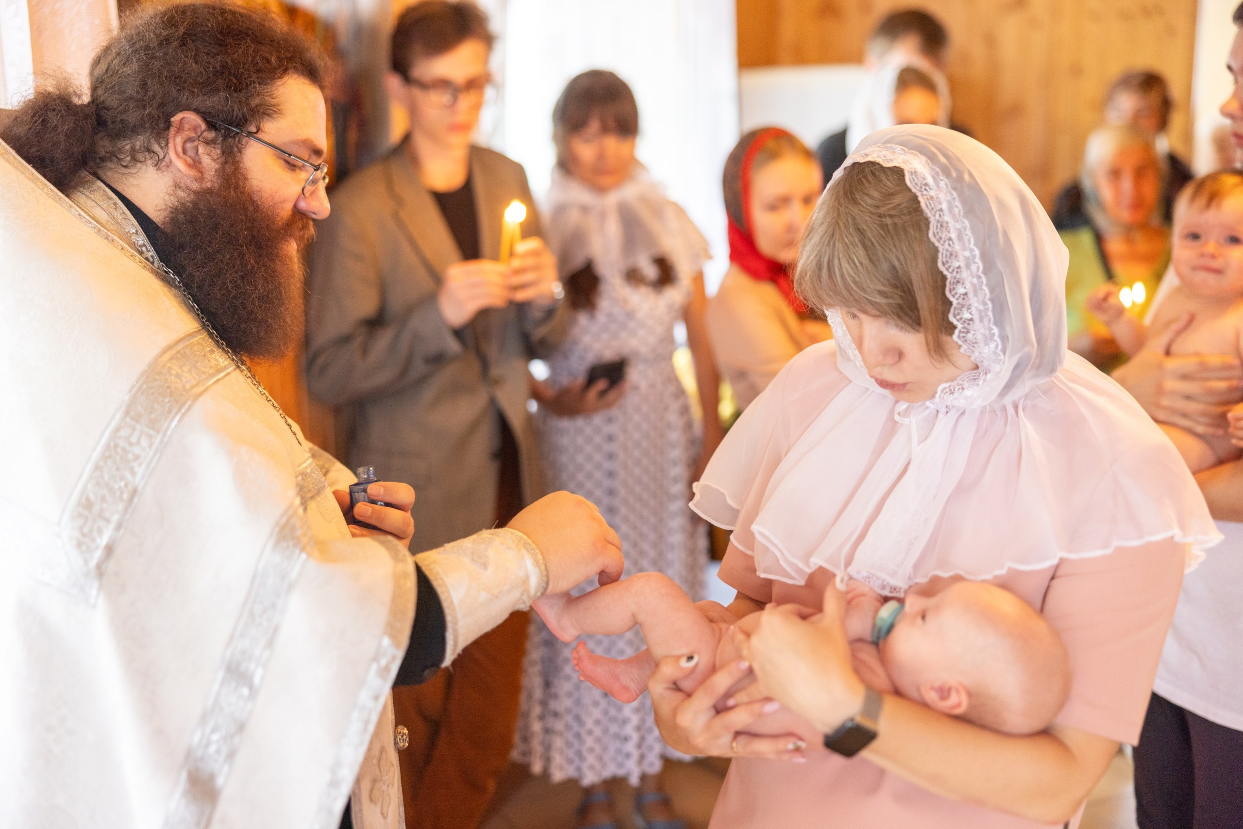 Образец репортажа крещения оригиналы, без искажений, без вспышки, светосильная оптика!. Фотограф в Туле Крупский АнДРей. Фотостудия «КАДР71» в Туле