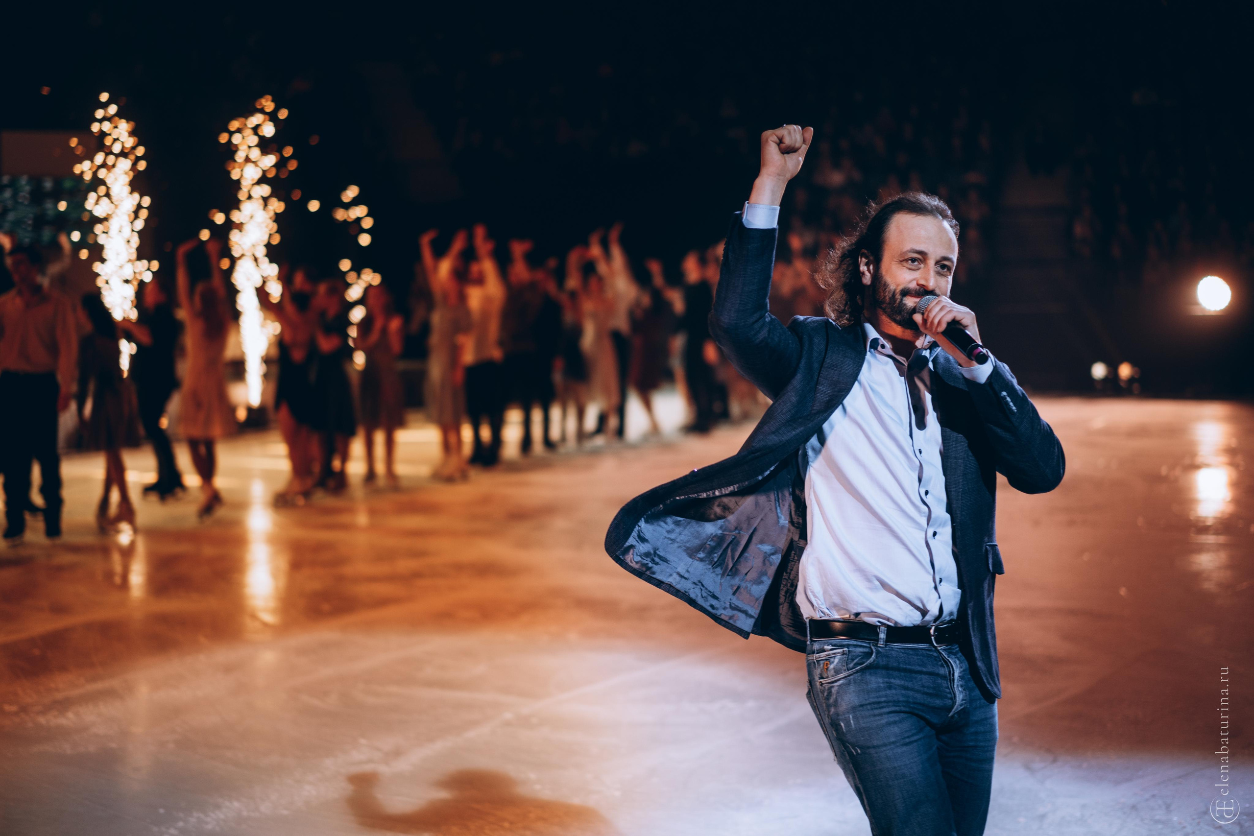 Ледовое шоу Ильи Авербуха «Любимые песни о главном» 2023. Фотограф в Санкт-Петербурге Батурина Елена