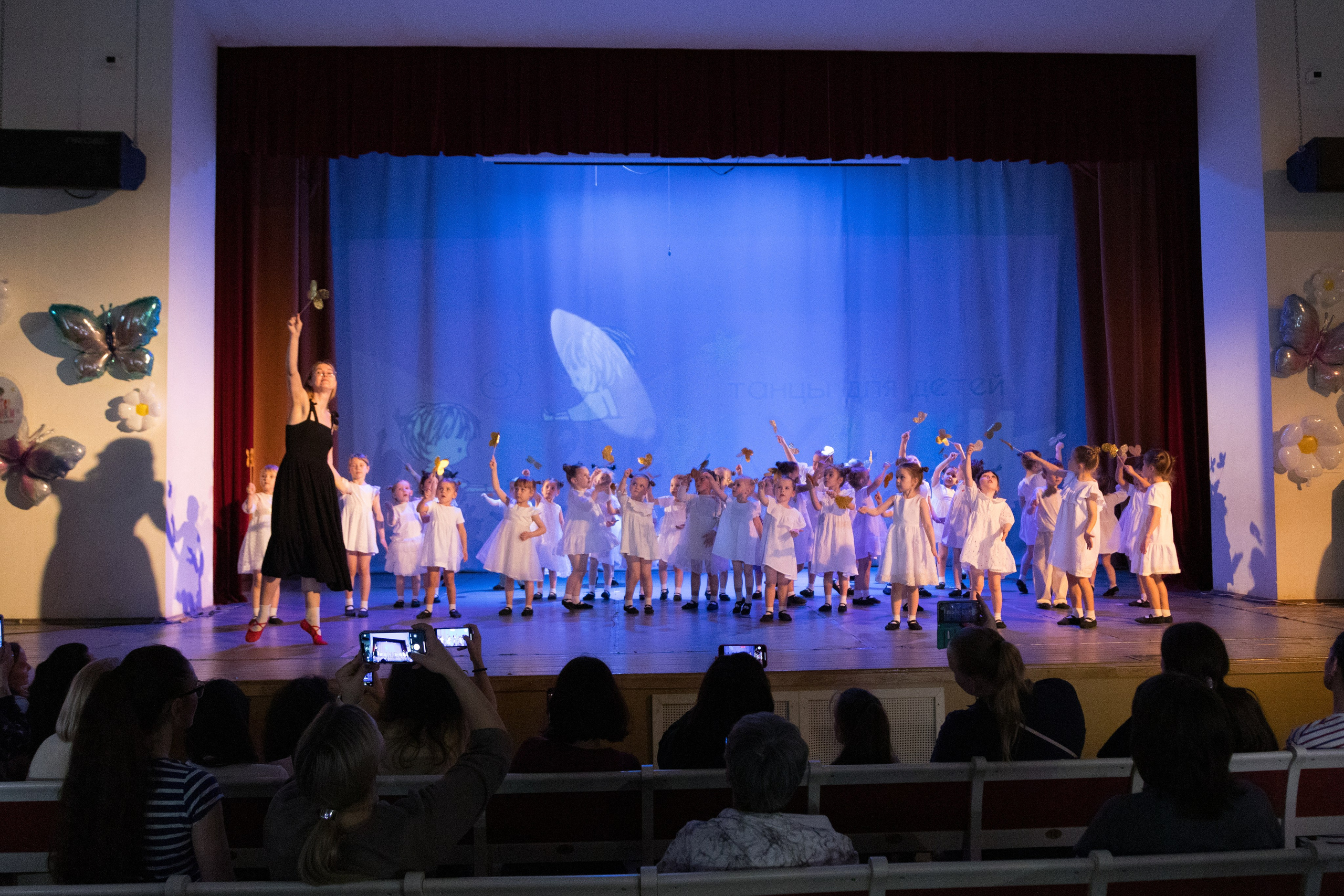 Большой концерт маленьких танцоров. Детский и контент фотограф Надя Волкова Санкт-Петербург