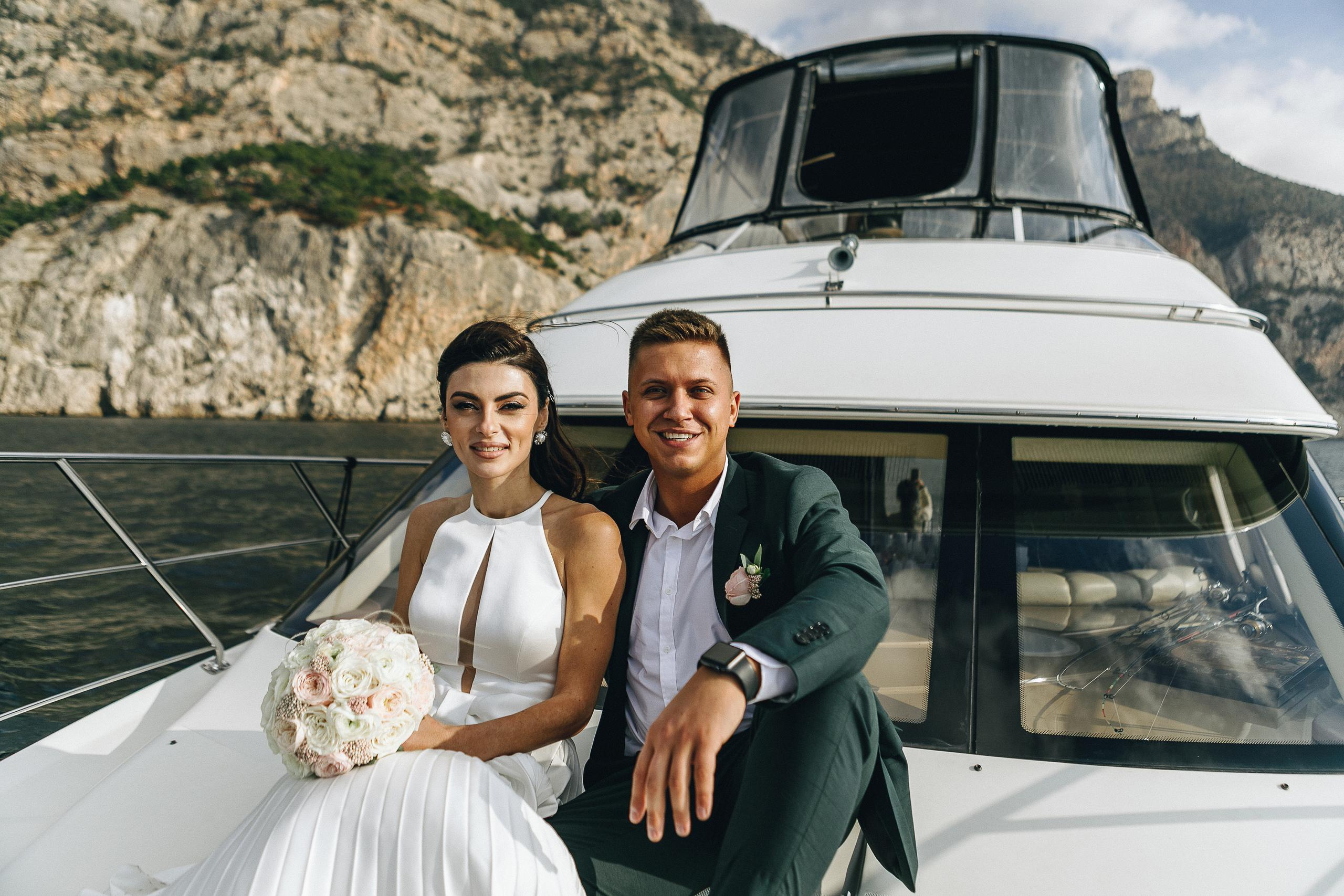 Свадьба в Бухте Балаклава. Крым фото, отдых Крым, Севастополь фото, Свадьба фото, Олег Горбатко