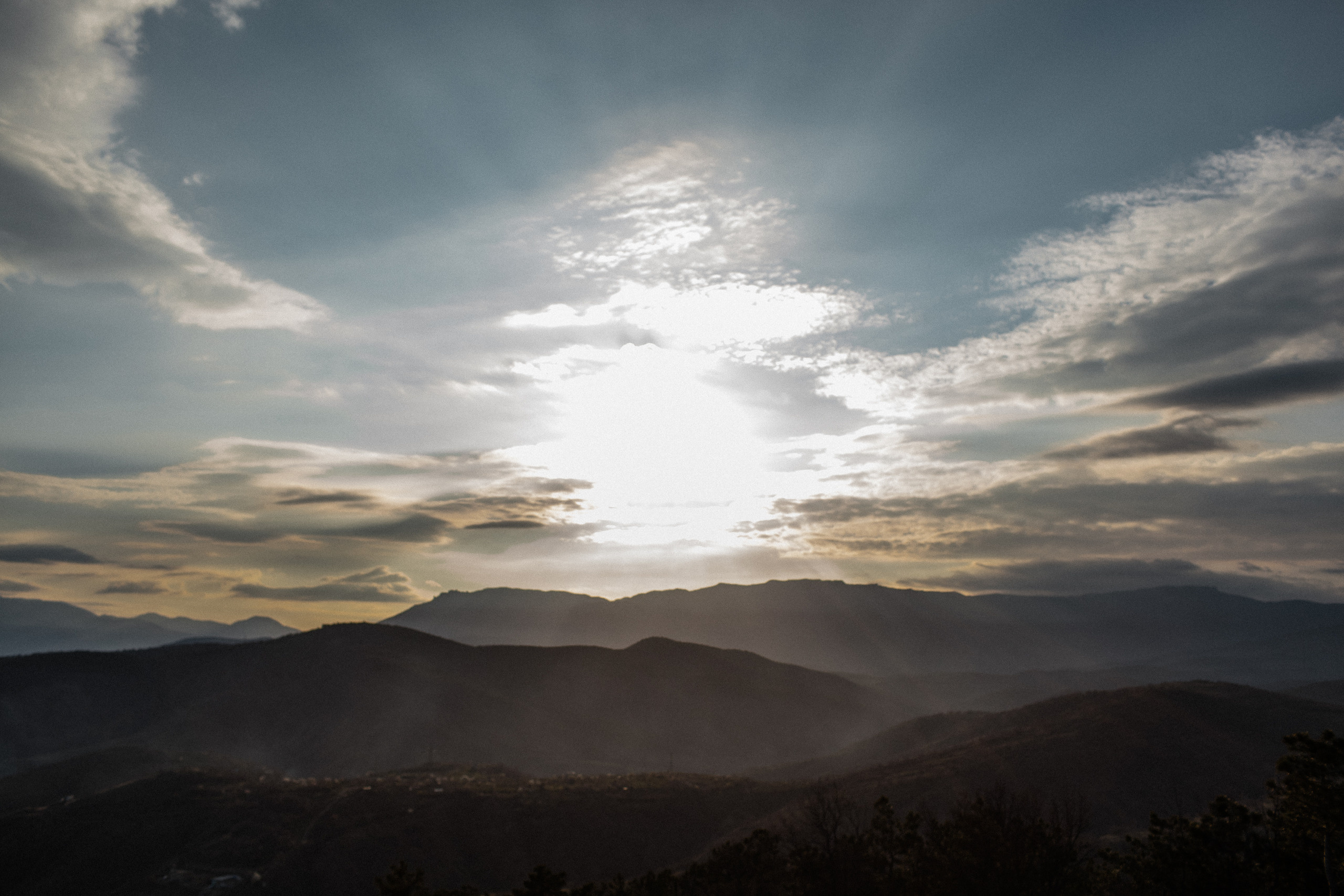 Прогулка на красном пикапе по Крыму. Крым фото, отдых Крым, Севастополь фото, Свадьба фото, Олег Горбатко