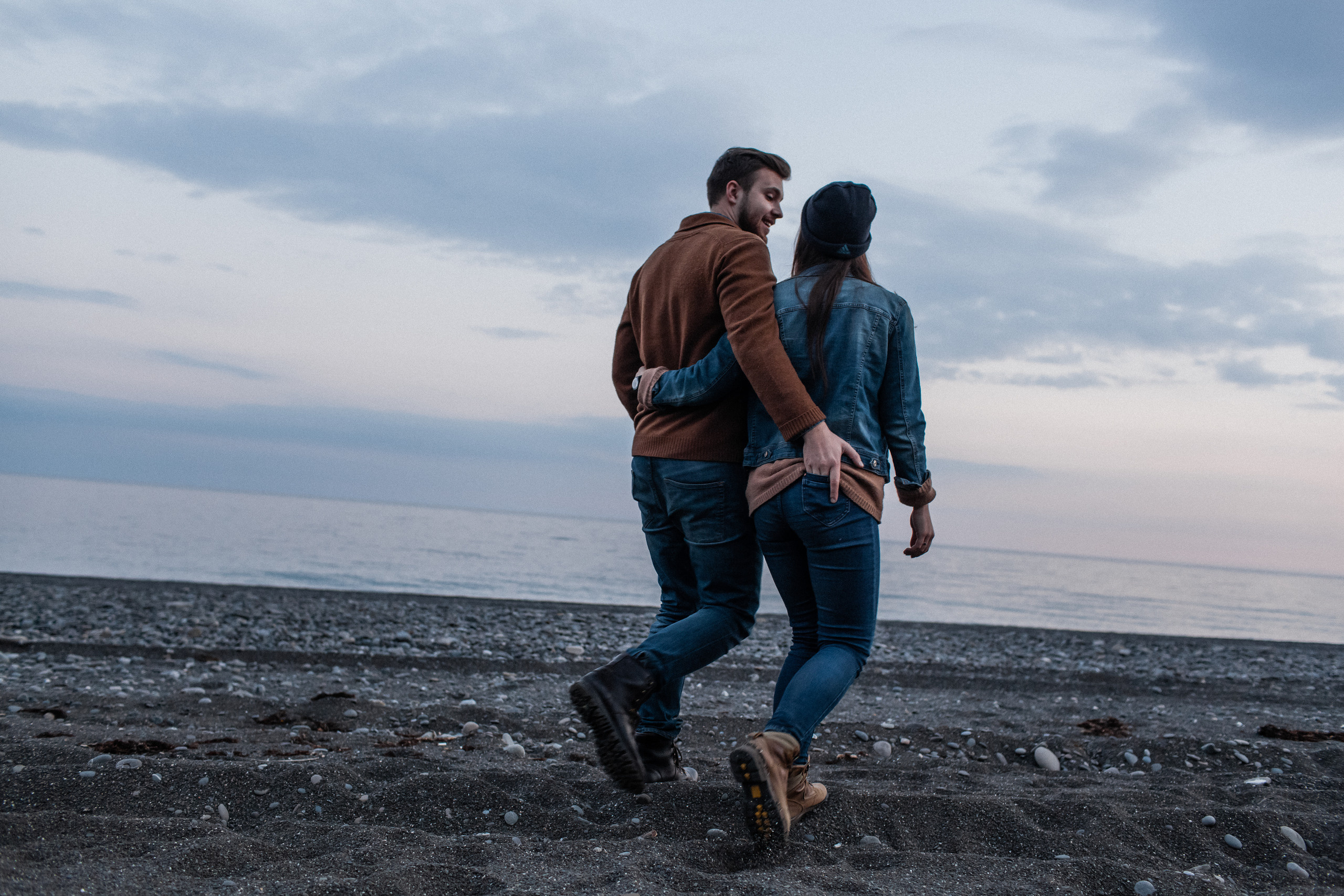 Прогулка на красном пикапе по Крыму. Крым фото, отдых Крым, Севастополь фото, Свадьба фото, Олег Горбатко