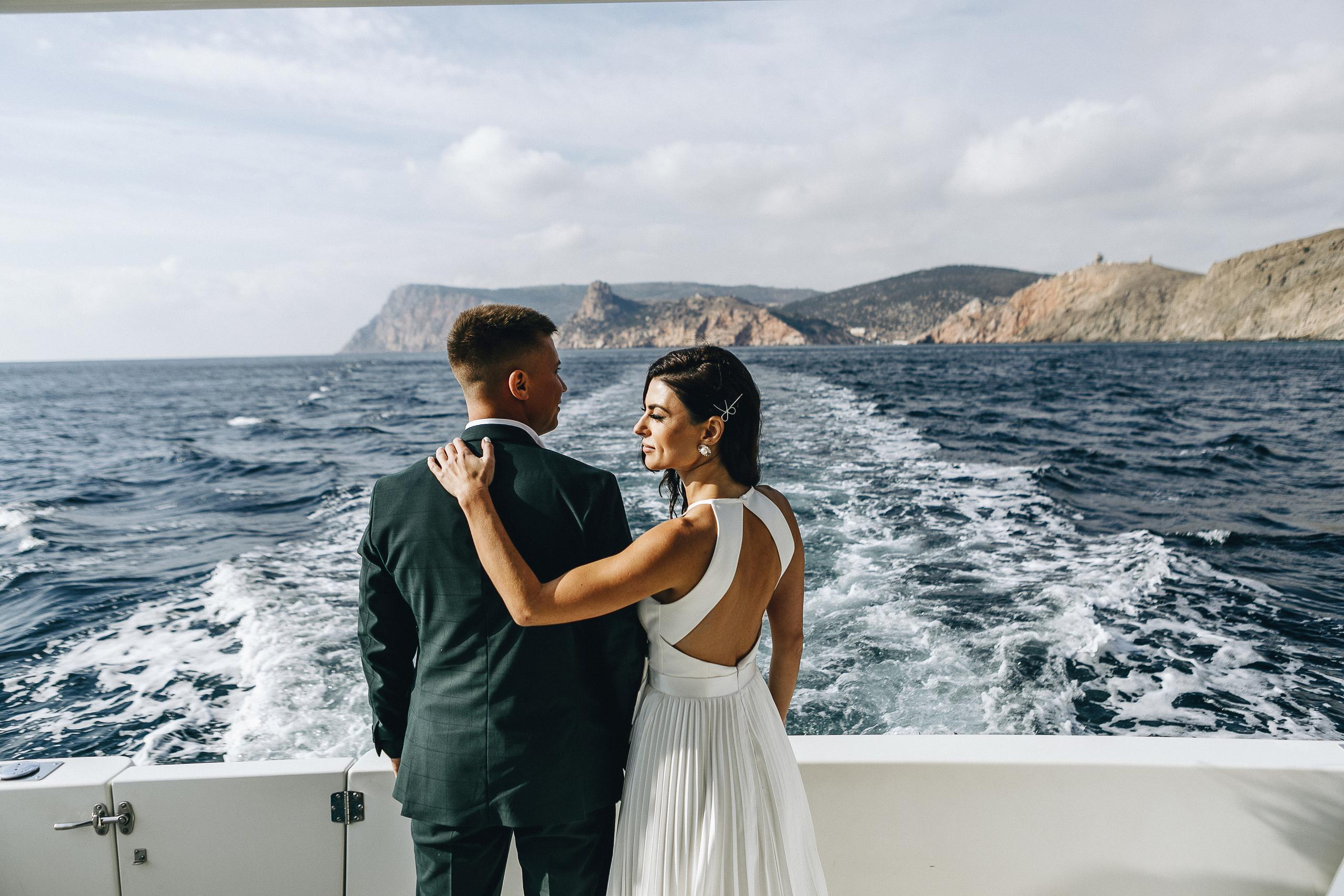 Свадьба в Бухте Балаклава. Крым фото, отдых Крым, Севастополь фото, Свадьба фото, Олег Горбатко