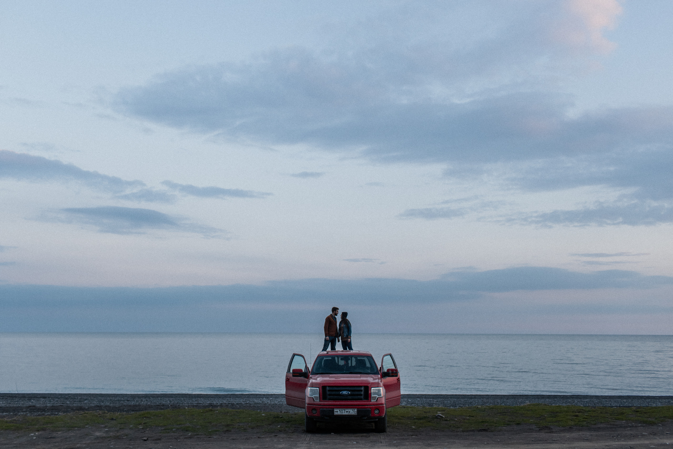 Прогулка на красном пикапе по Крыму. Крым фото, отдых Крым, Севастополь фото, Свадьба фото, Олег Горбатко