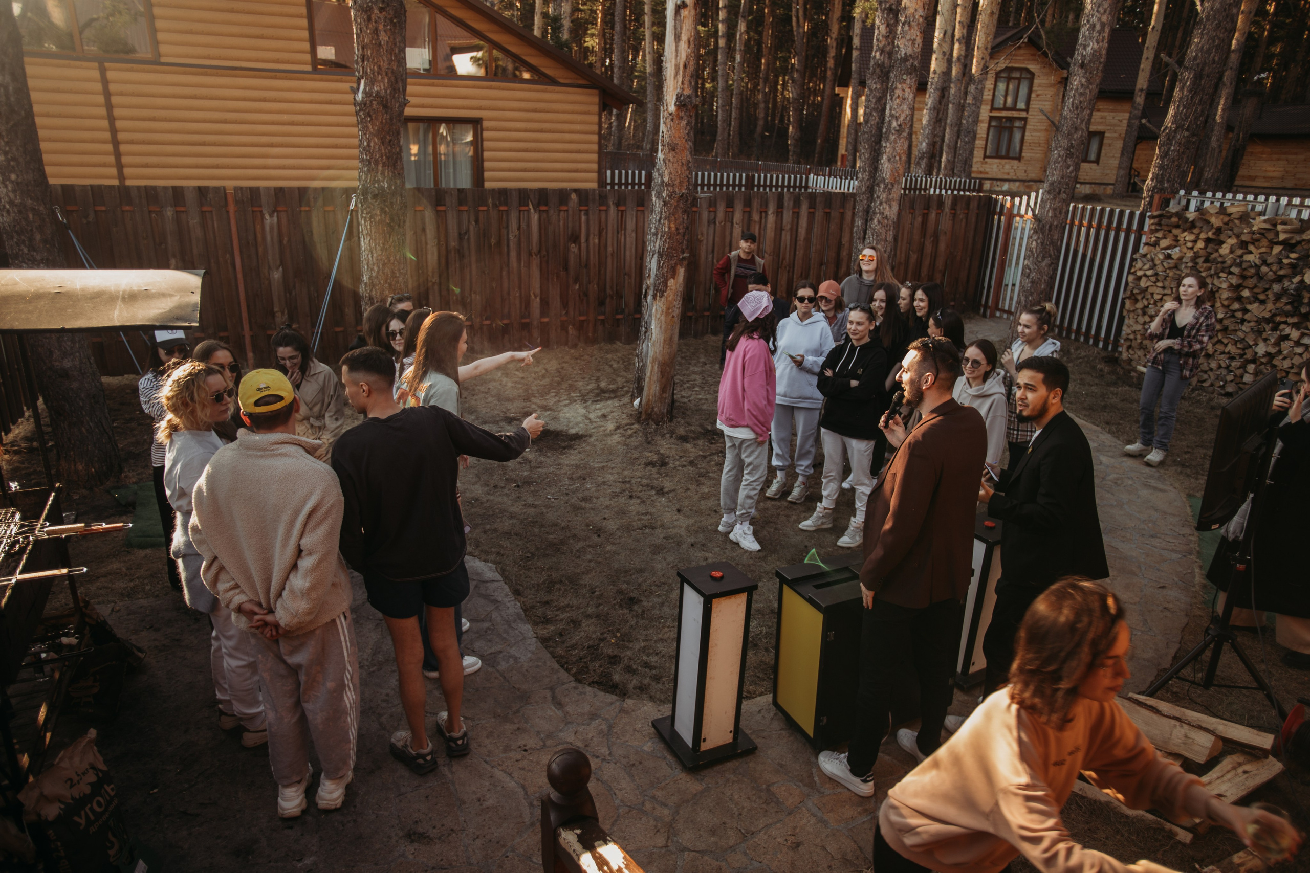 Корпоратив Muza_Arts. Венера Гайн. Репортажный фотограф  Тюмень. Обучение фотографии с 0