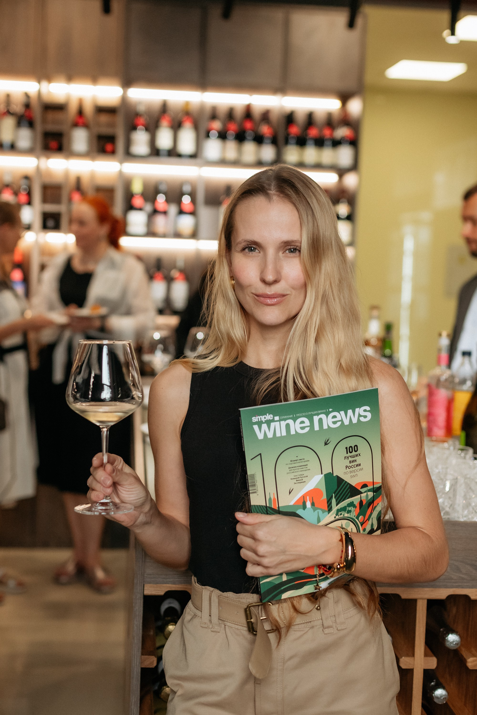 BY SIMPLE ВИНОТЕКА — ОТКРЫТИЕ. СВОИ. ФОТООТЧЕТЫ-СОБЫТИЯ-МЕСТА