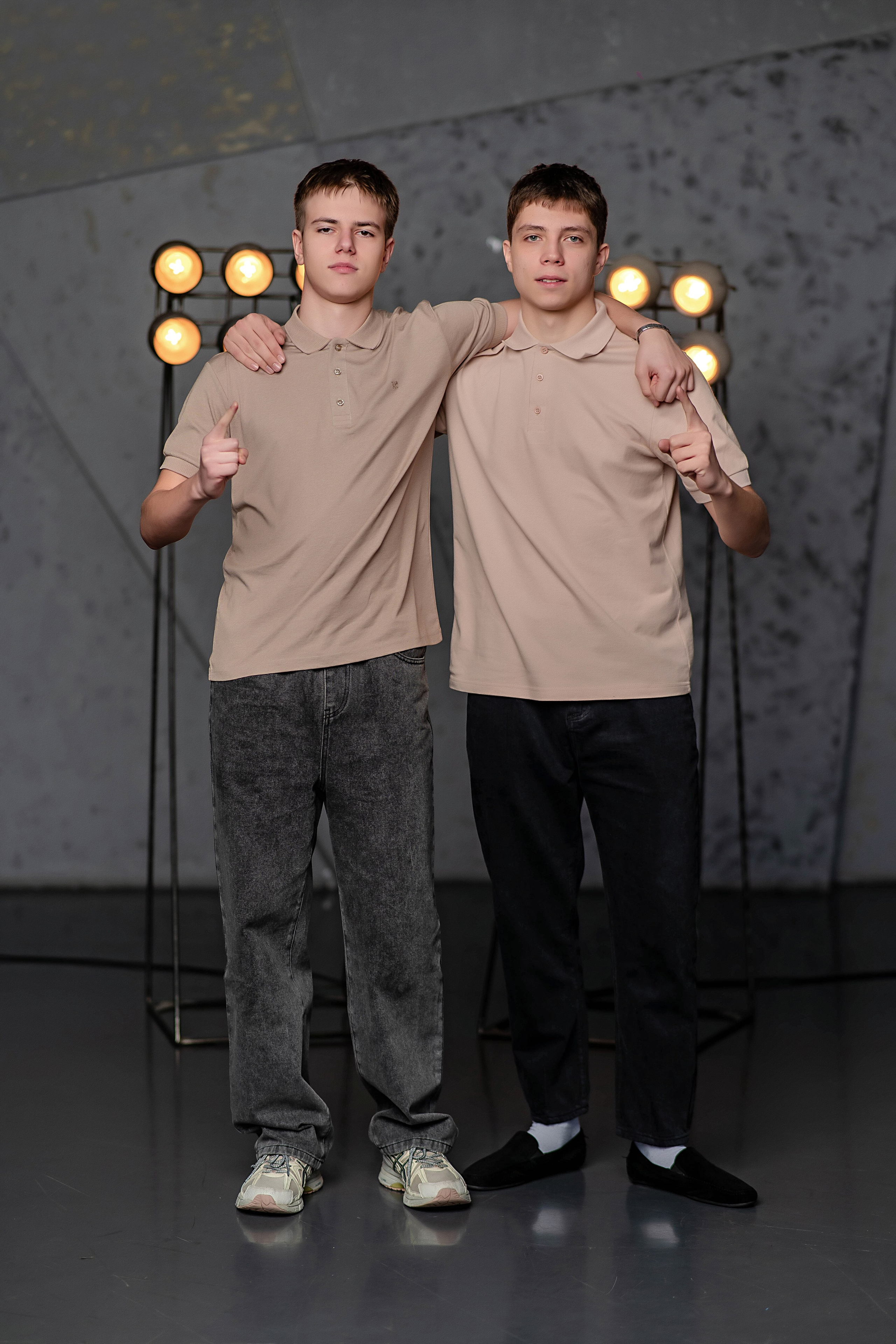 Выпускные (школьные) альбомы (книги) в Ростове-на-Дону. Современные Выпускные Альбомы в Ростове-на-Дону