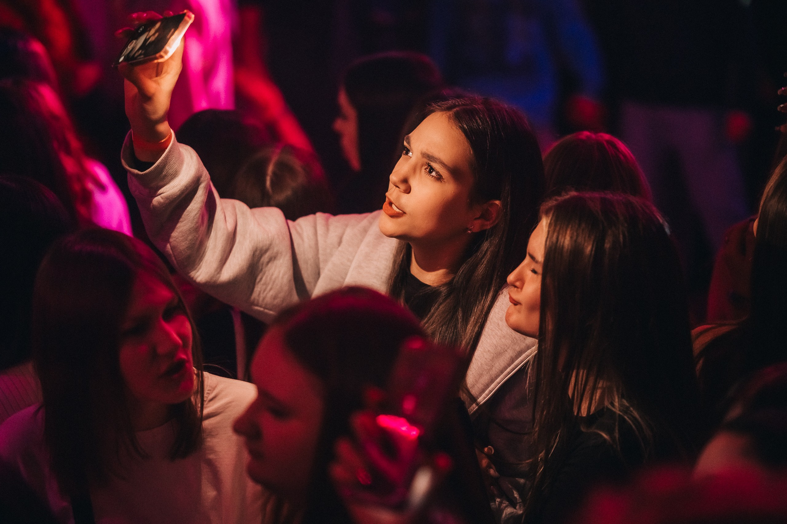 8 MARCH WOMENS DAY PARTY. Фотограф в Кемерово Владислав Шульц