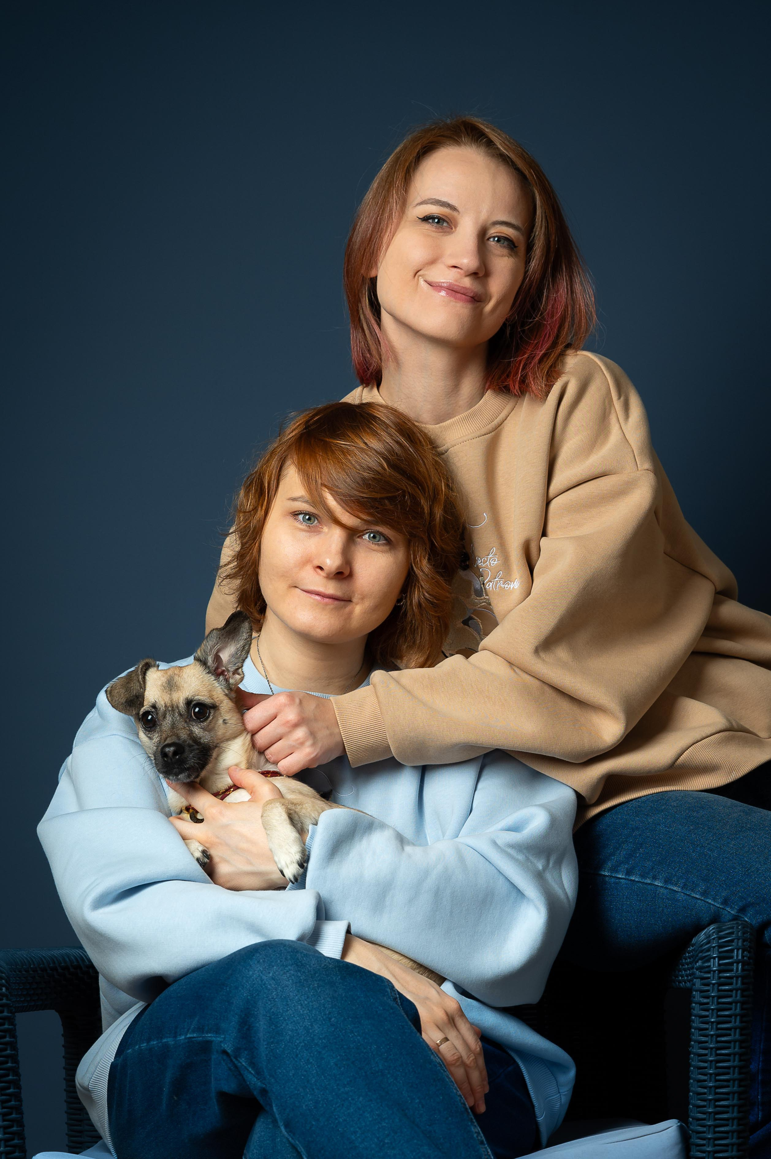 ФОТОСЕССИЯ В СТУДИИ КСЕНИЯ, АННА И ЧАРИТИ. Портретный фотограф в Москве Евгений Кемайкин