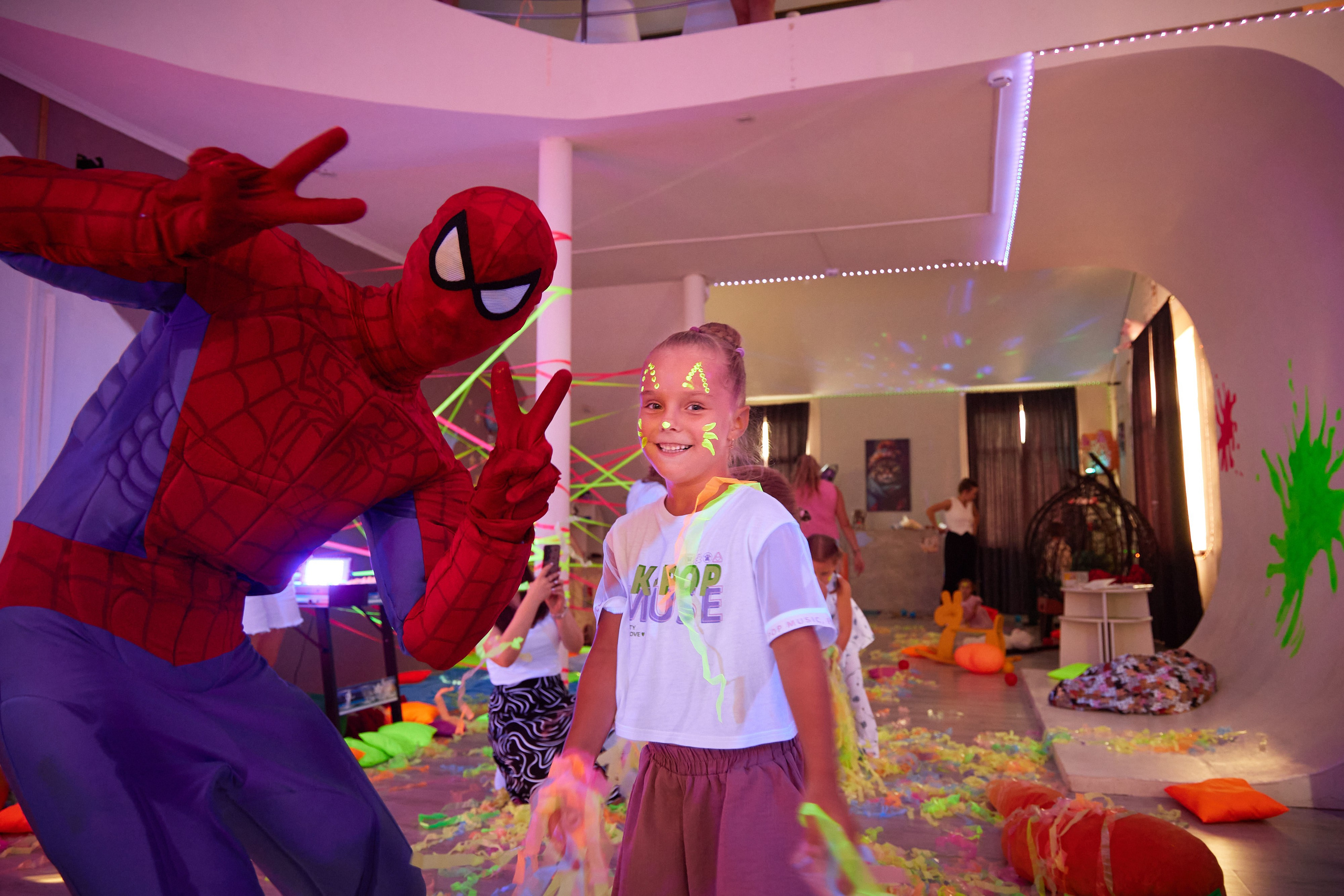 Репортажные кадры с детских праздников