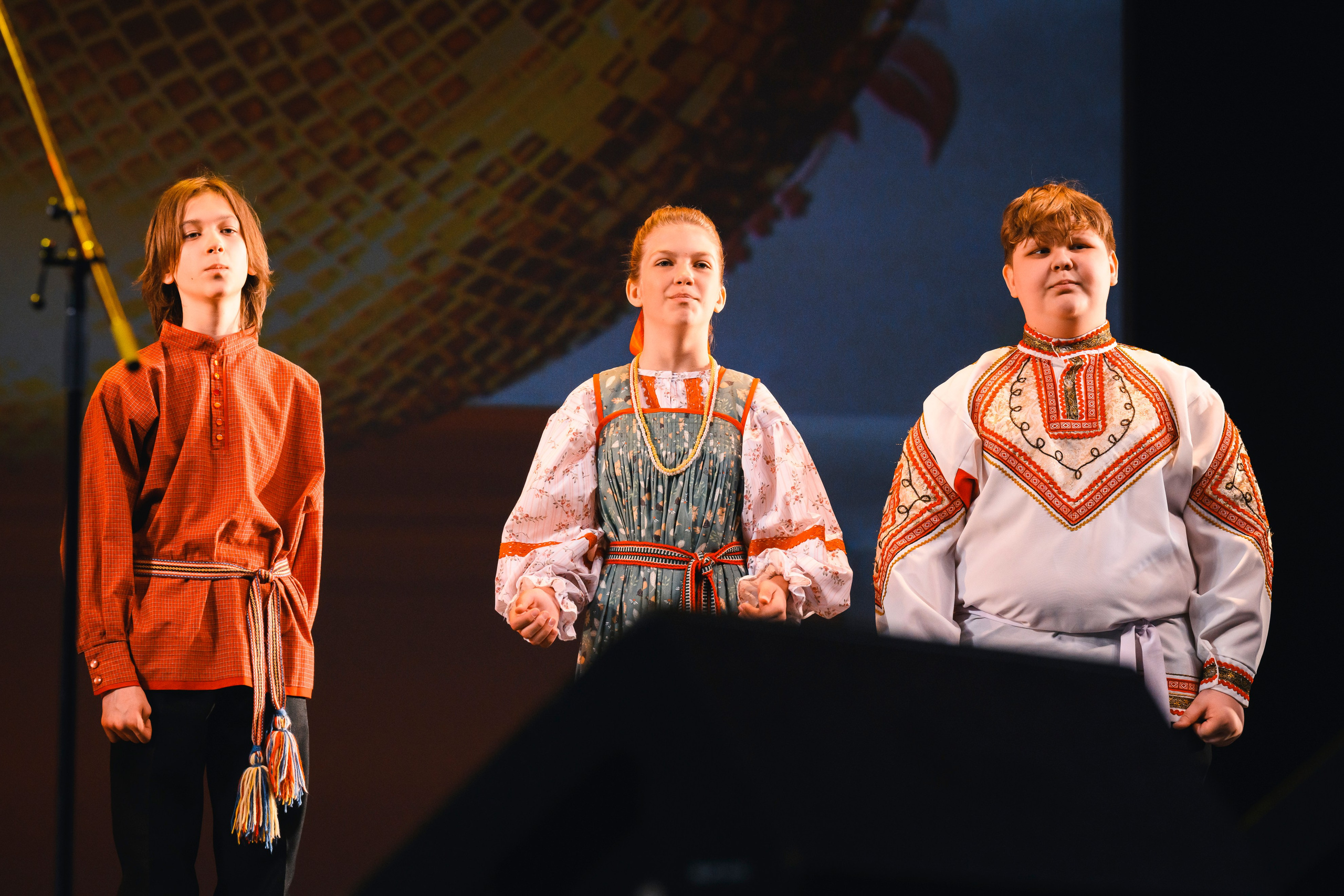 23 апреля, часть 1, БКЗ Октябрьский, г. Санкт-Петербург. Золотое яблочко