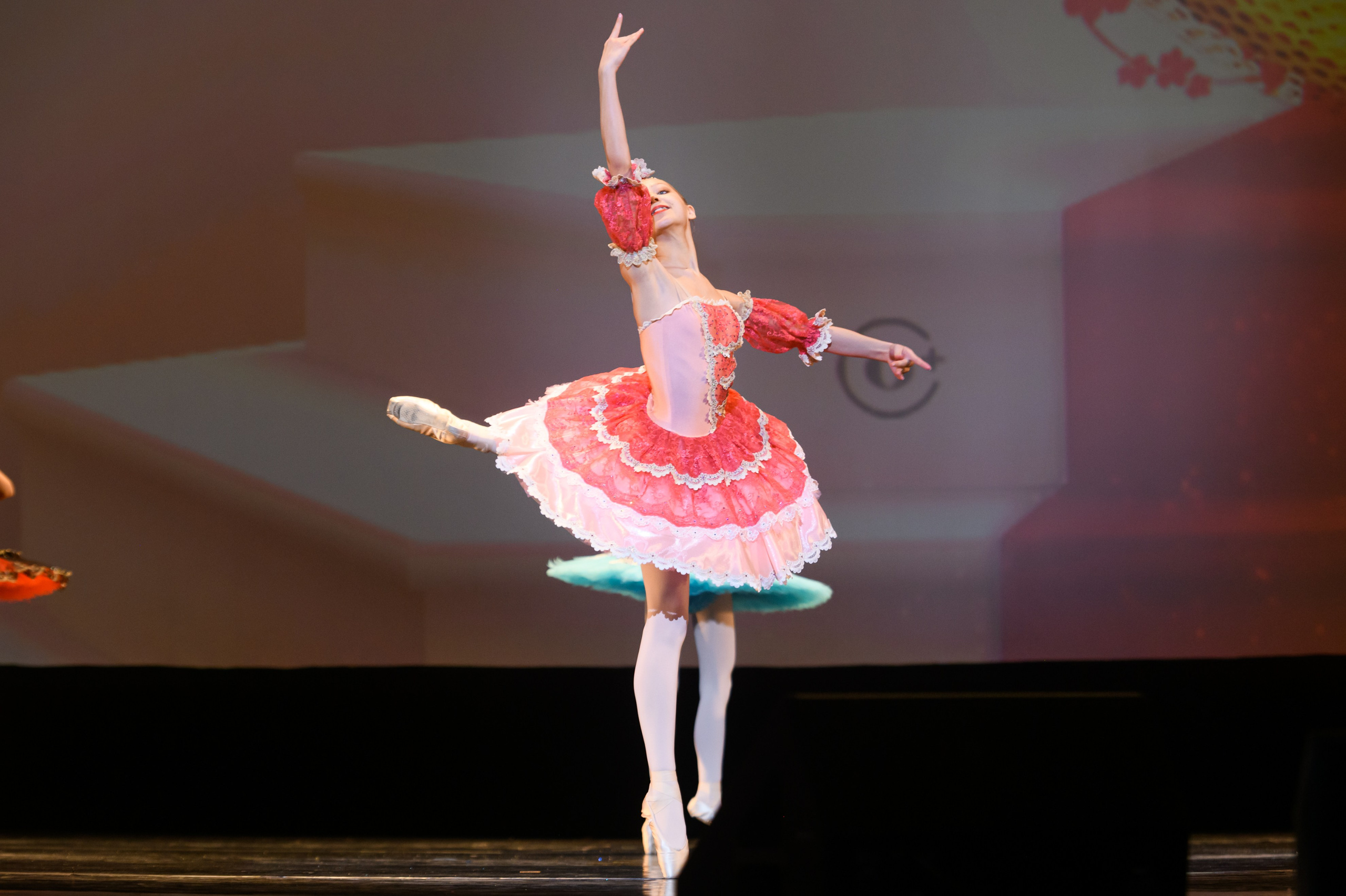 23 апреля, часть 1, БКЗ Октябрьский, г. Санкт-Петербург. Золотое яблочко