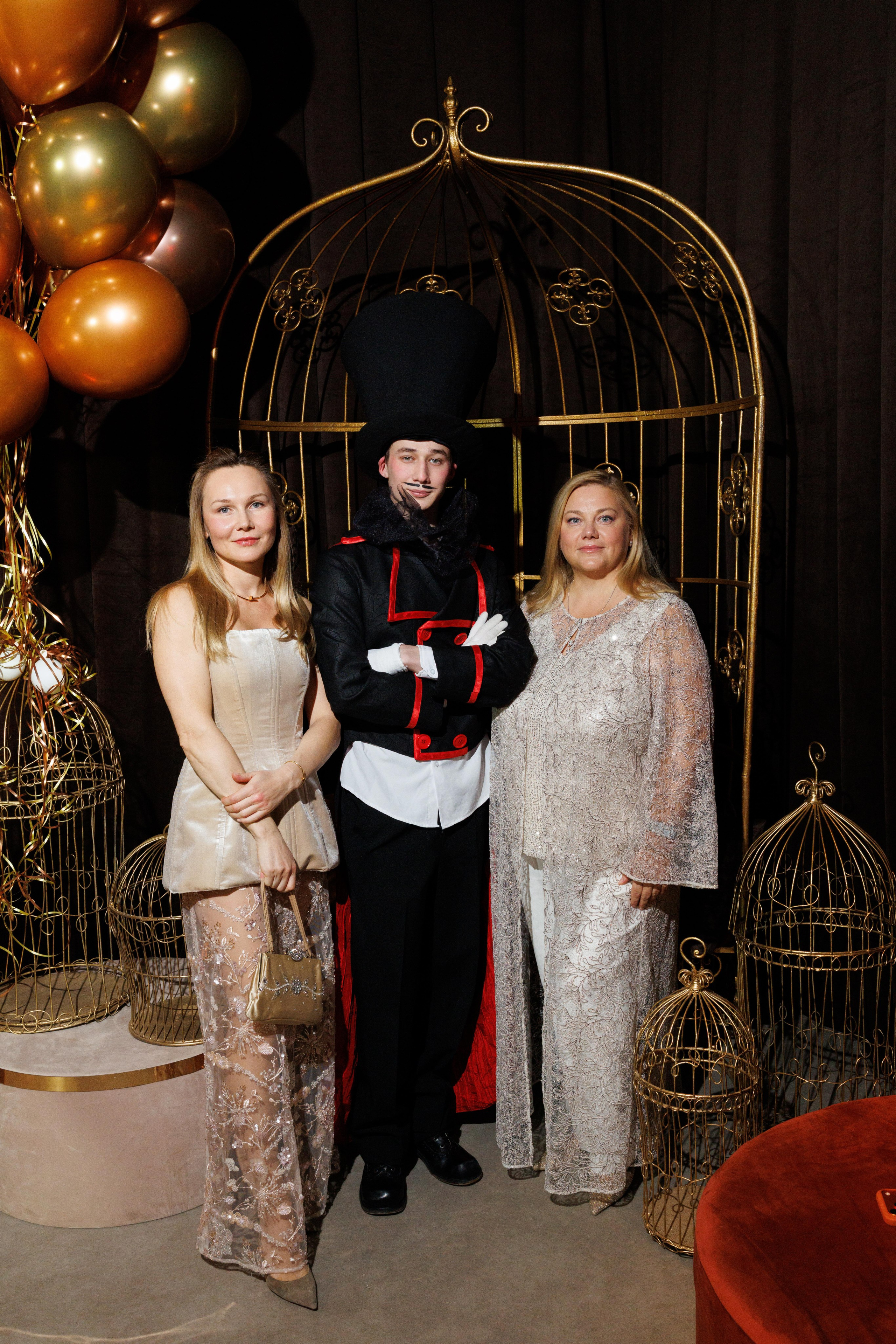Новогодний корпоратив Сбер Луна-парк. Профессиональный репортажный фотограф
