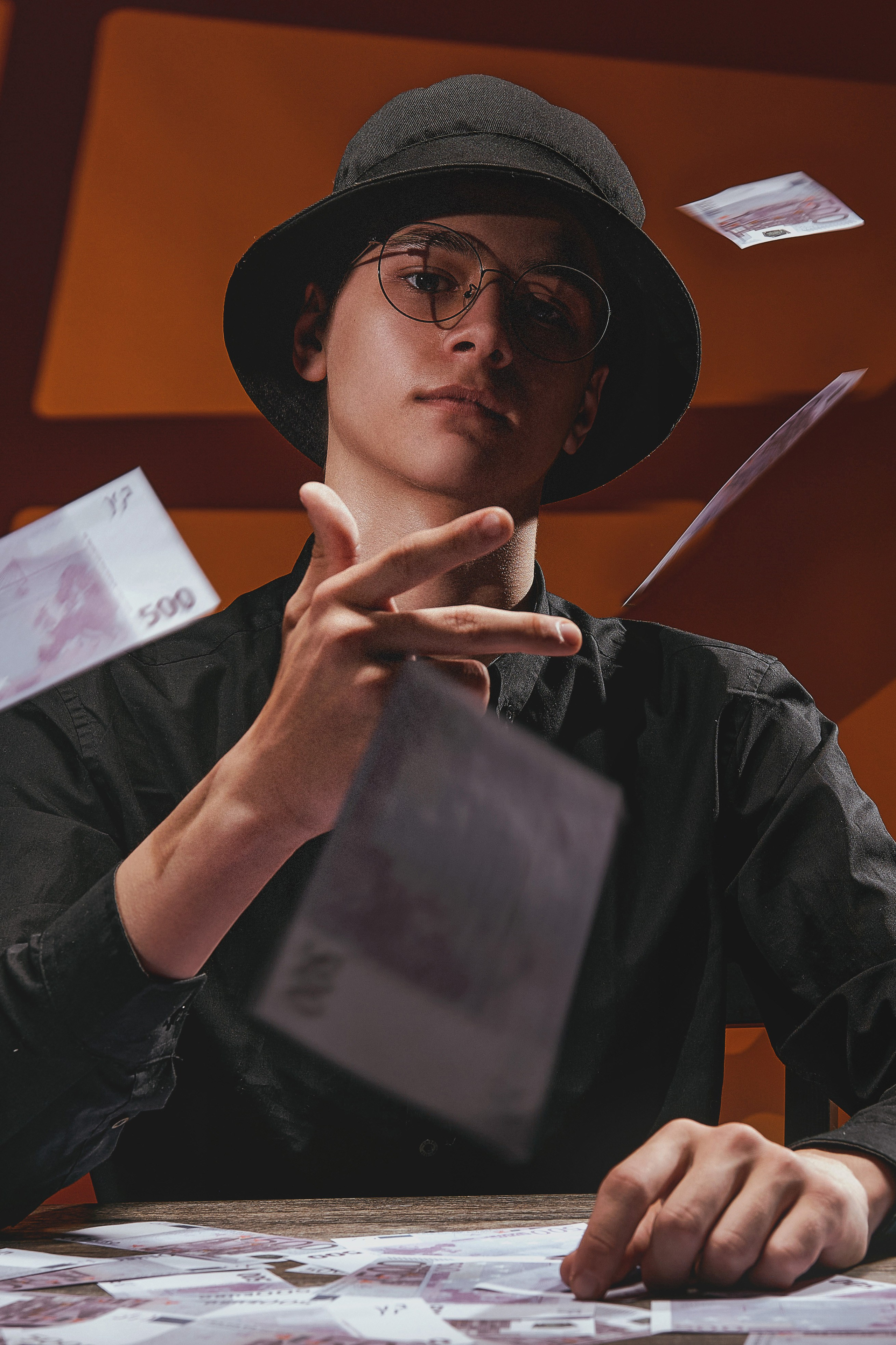 Оффлайн курс в студии RoRo по творческой съёмке. Фотограф Яковлев Роман — Красноярск