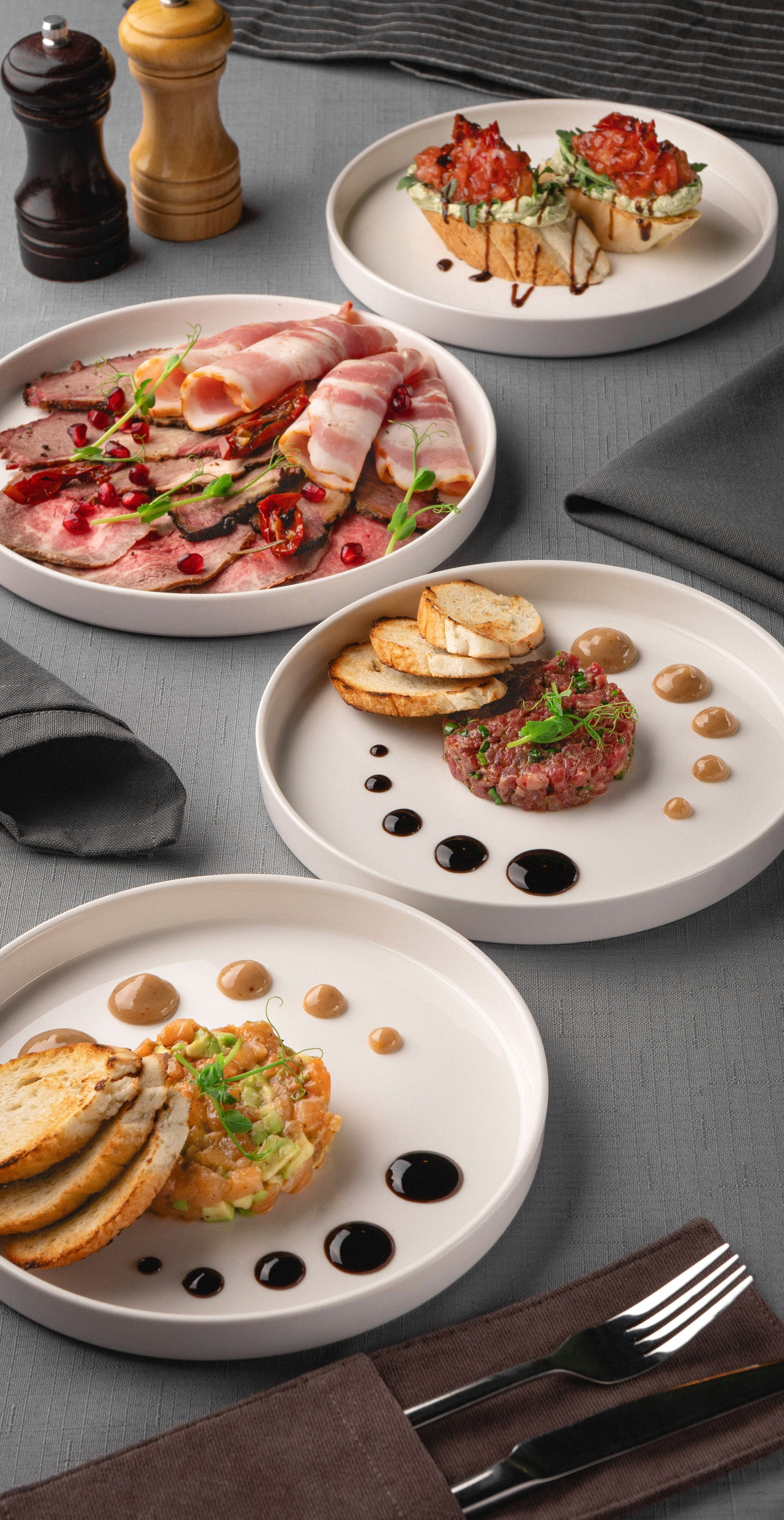 Фуд съёмка меню ресторана с несколькими позициями в одном кадре