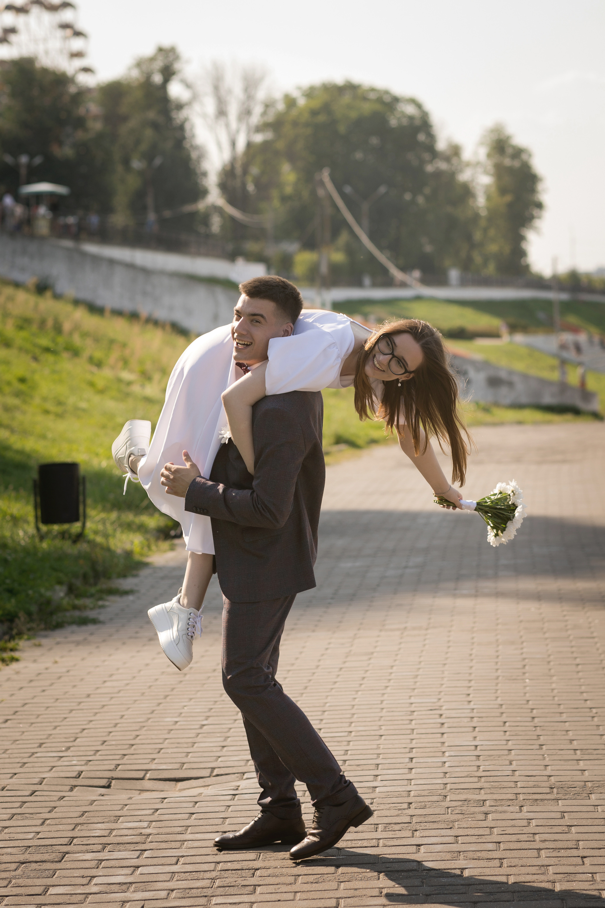 Свадебная прогулка (color version). Фотограф в Твери и Москве Юлия Бахтамова