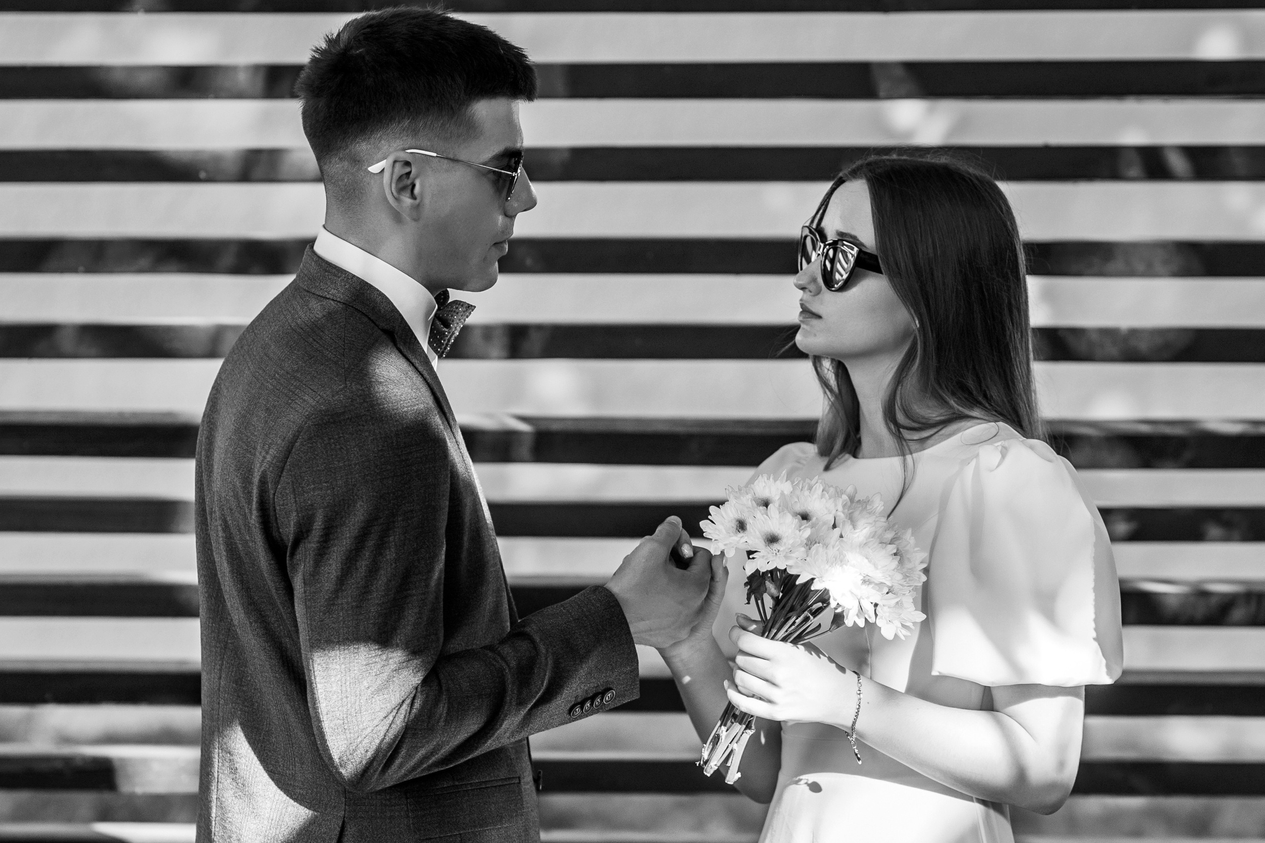 Свадебная прогулка (bw-version). Фотограф в Твери и Москве Юлия Бахтамова