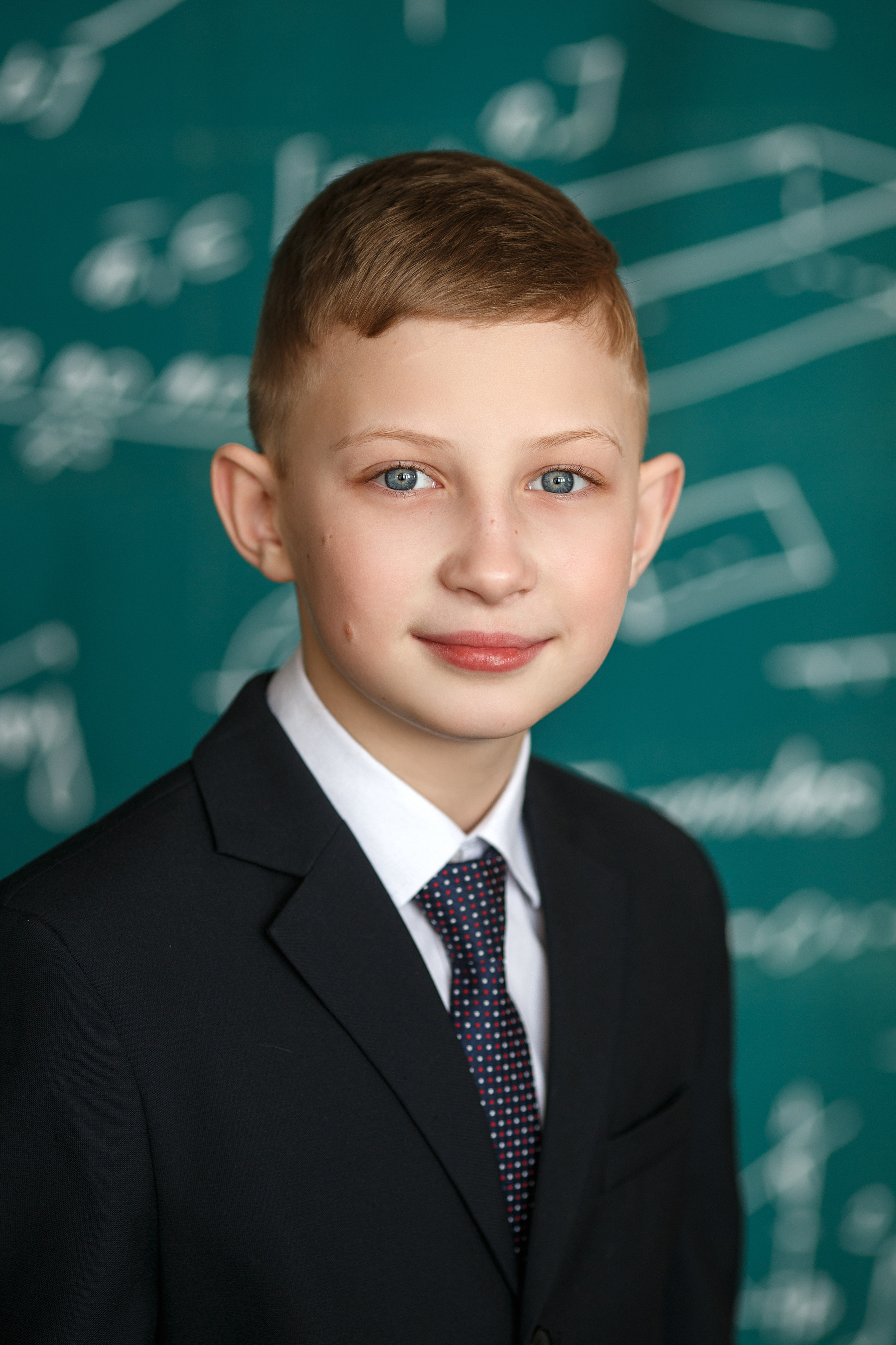 Портреты (начальная школа). Фотограф в Твери и Москве Юлия Бахтамова