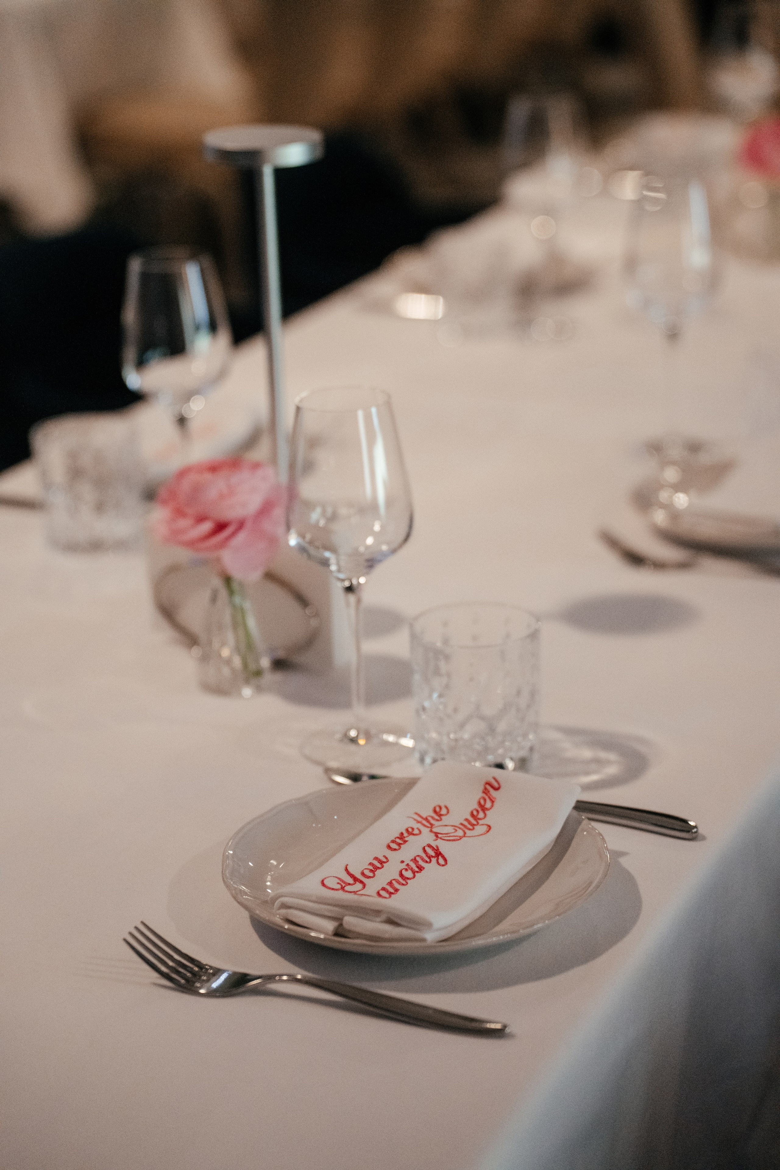 2 апреля (среда). BENUAR Restaurant