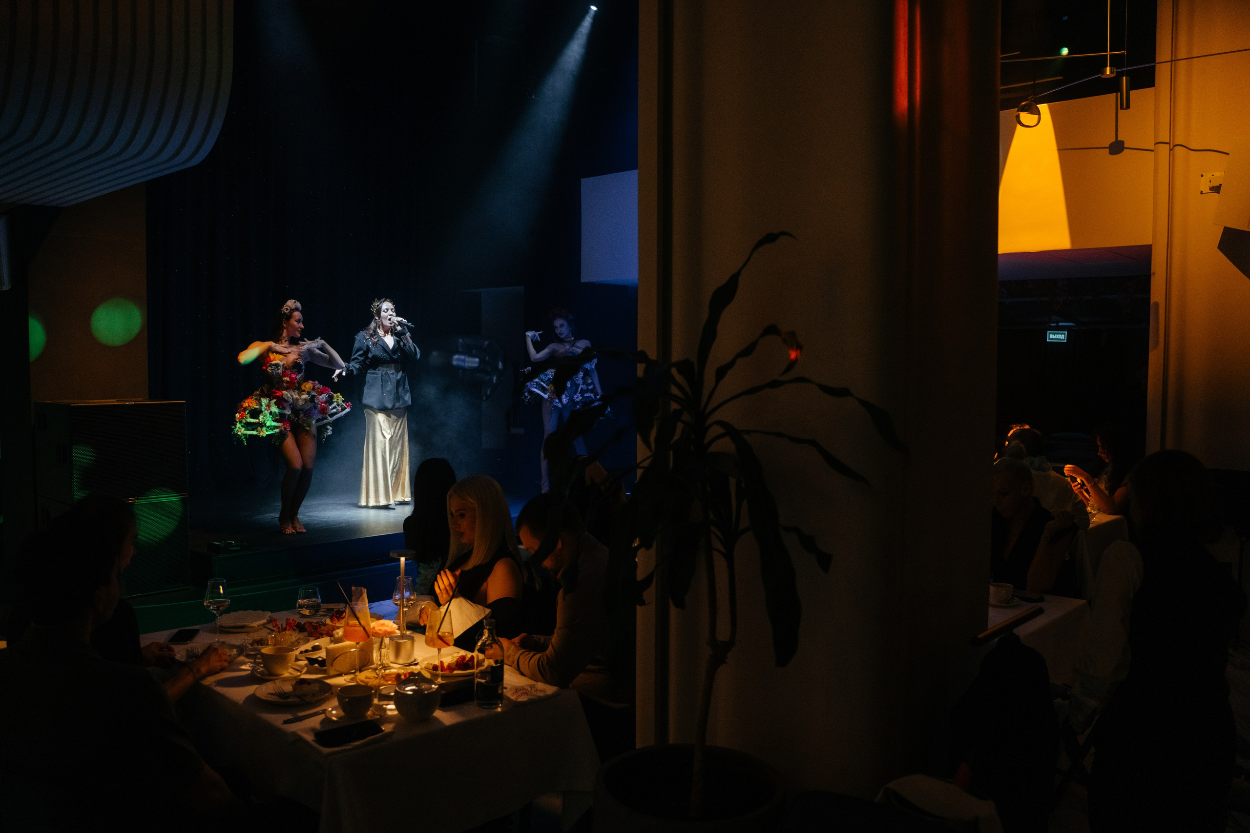 2 апреля (среда). BENUAR Restaurant