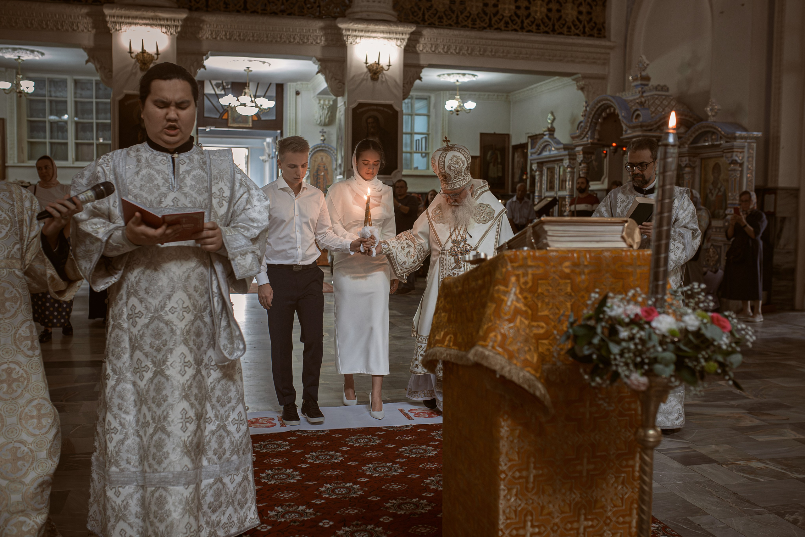 Венчание в Успенском кафедральном соборе Ташкента. Фотограф на Крещение и Венчание в Ташкенте