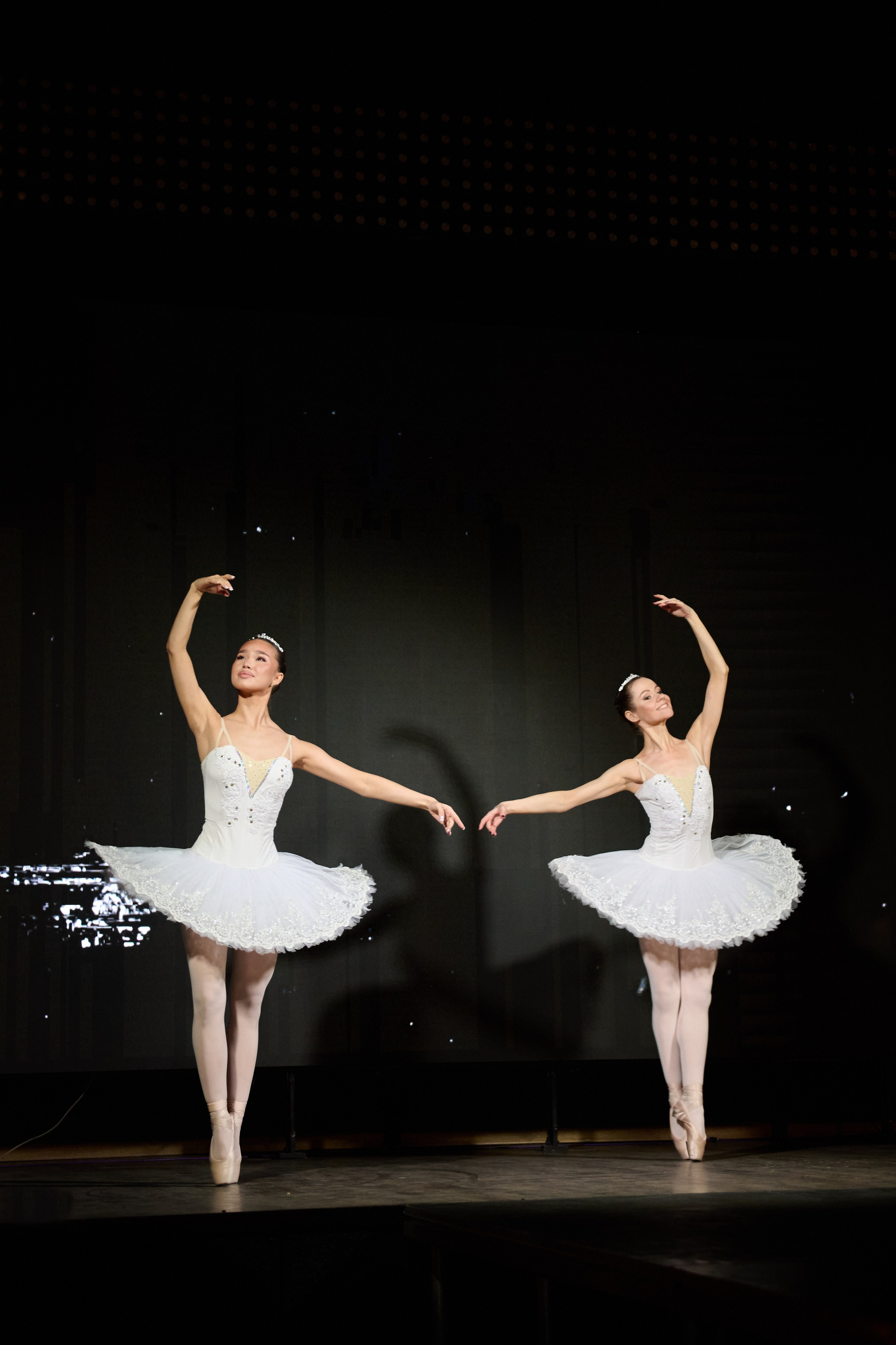 Закрытый показ SEREDKINA DRESS. Свадебный фотограф Иркутск Алексей Шульгин