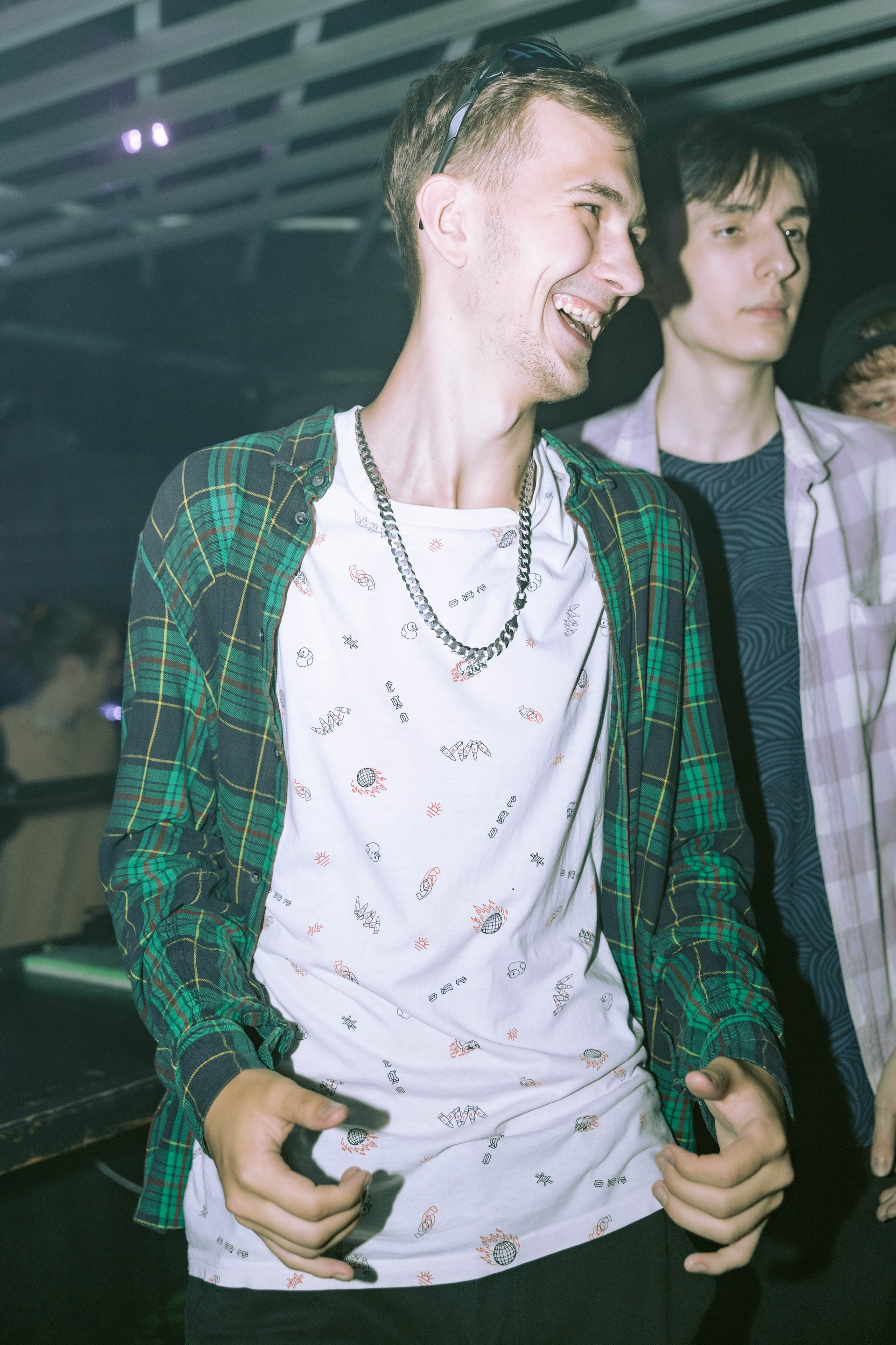 Mishka-bar 4. _Carpe diem_