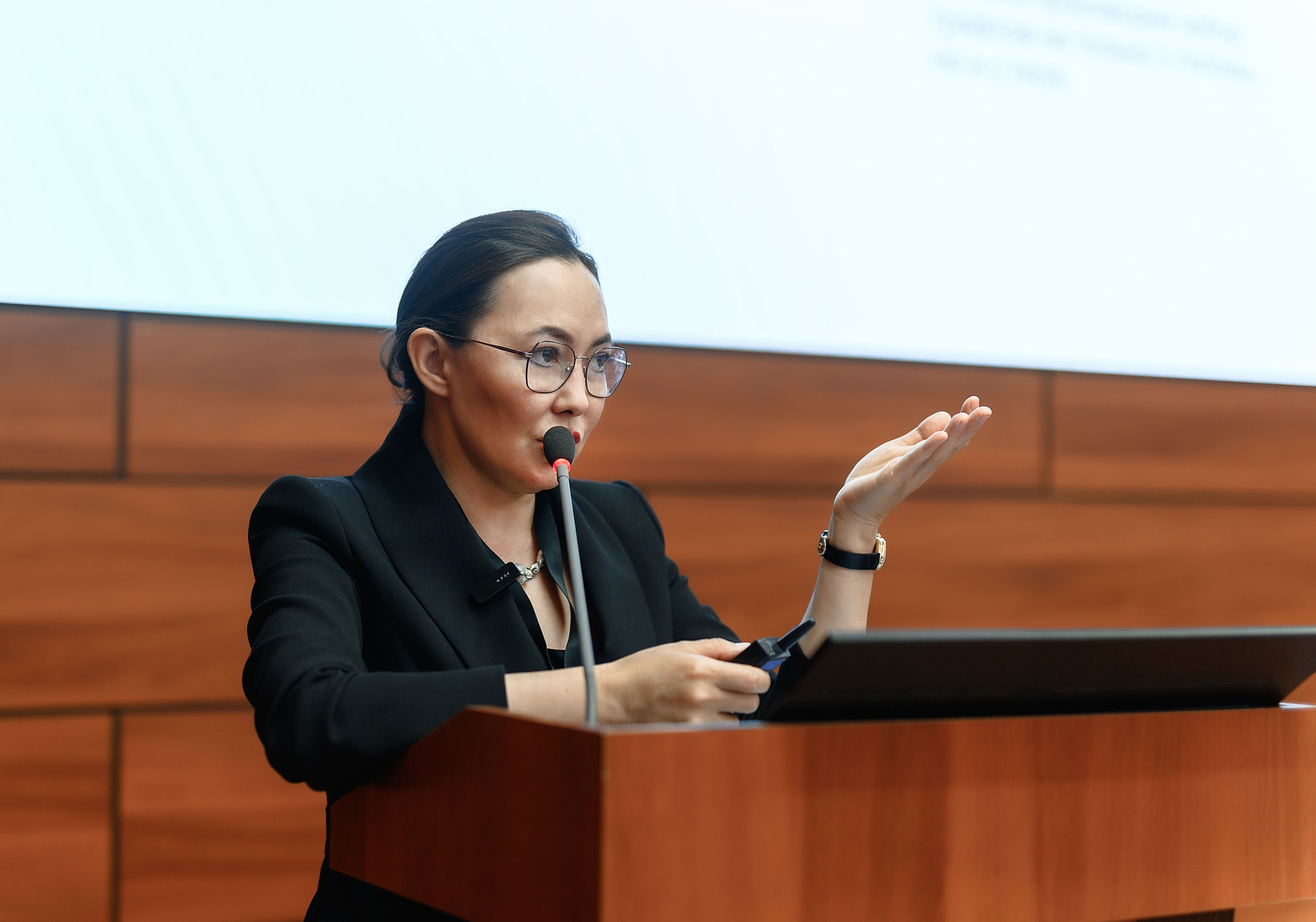 СПИКЕРЫ. PRO-AGELESS