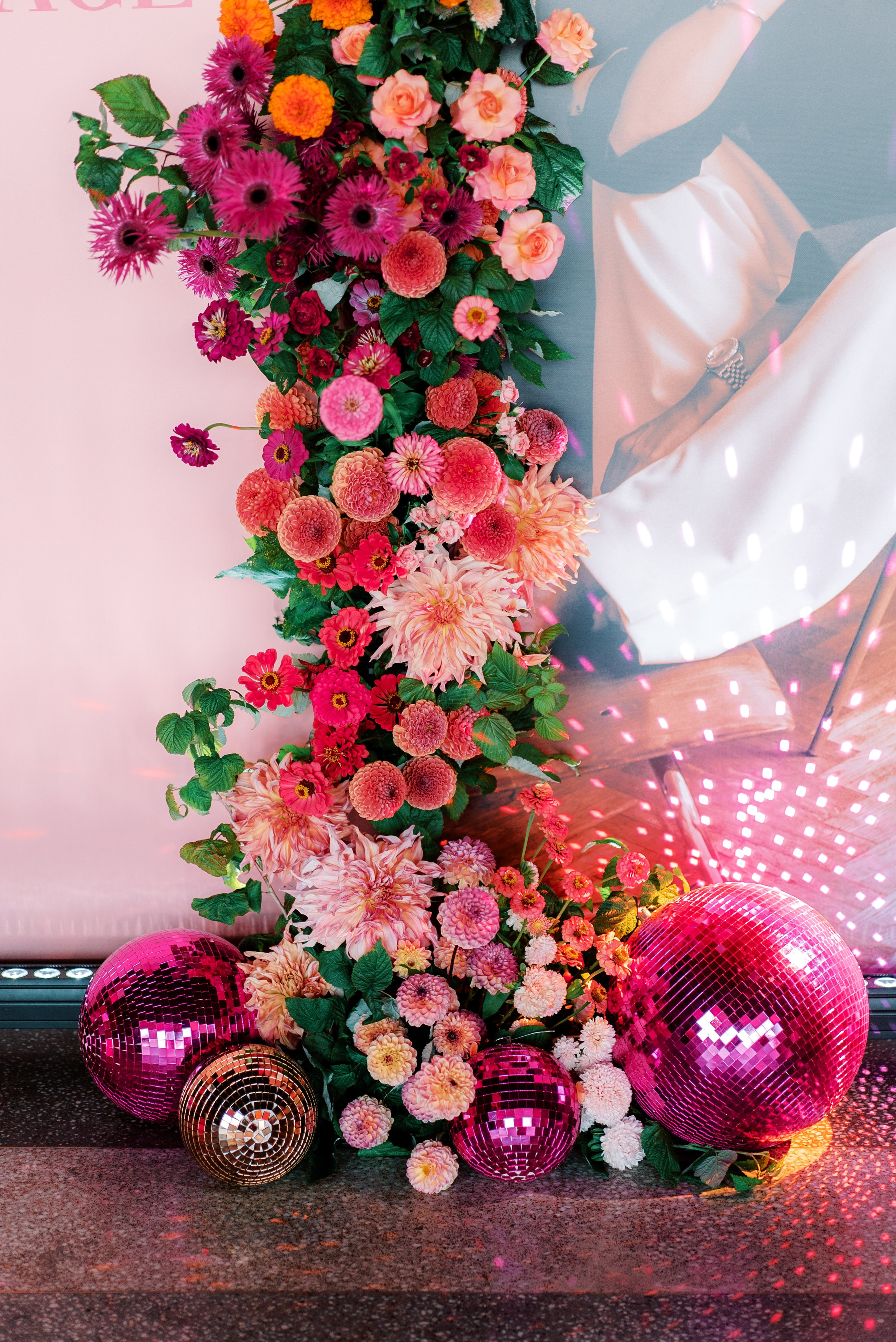 Юбилей в Воробьевы холл. Kirillova Studio — мастерская декора и событий Юли Кирилловой