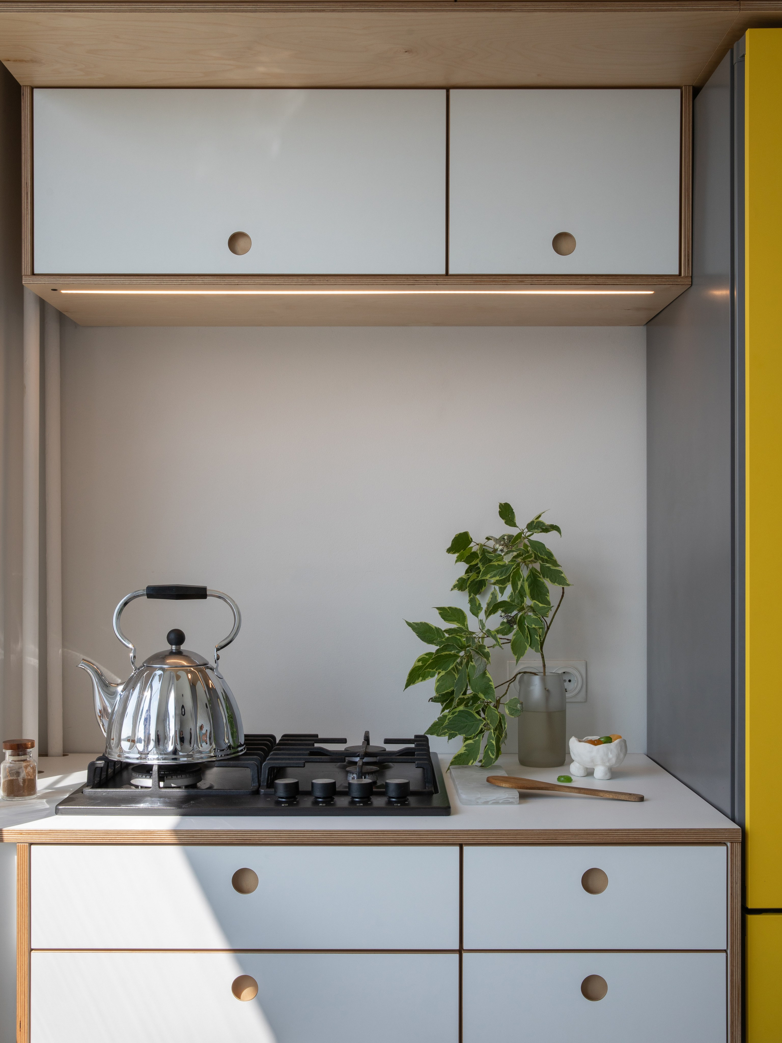 Кухня из фанеры. Наталья Мавренкова интерьерный фотограф, декоратор в Санкт-Петербурге