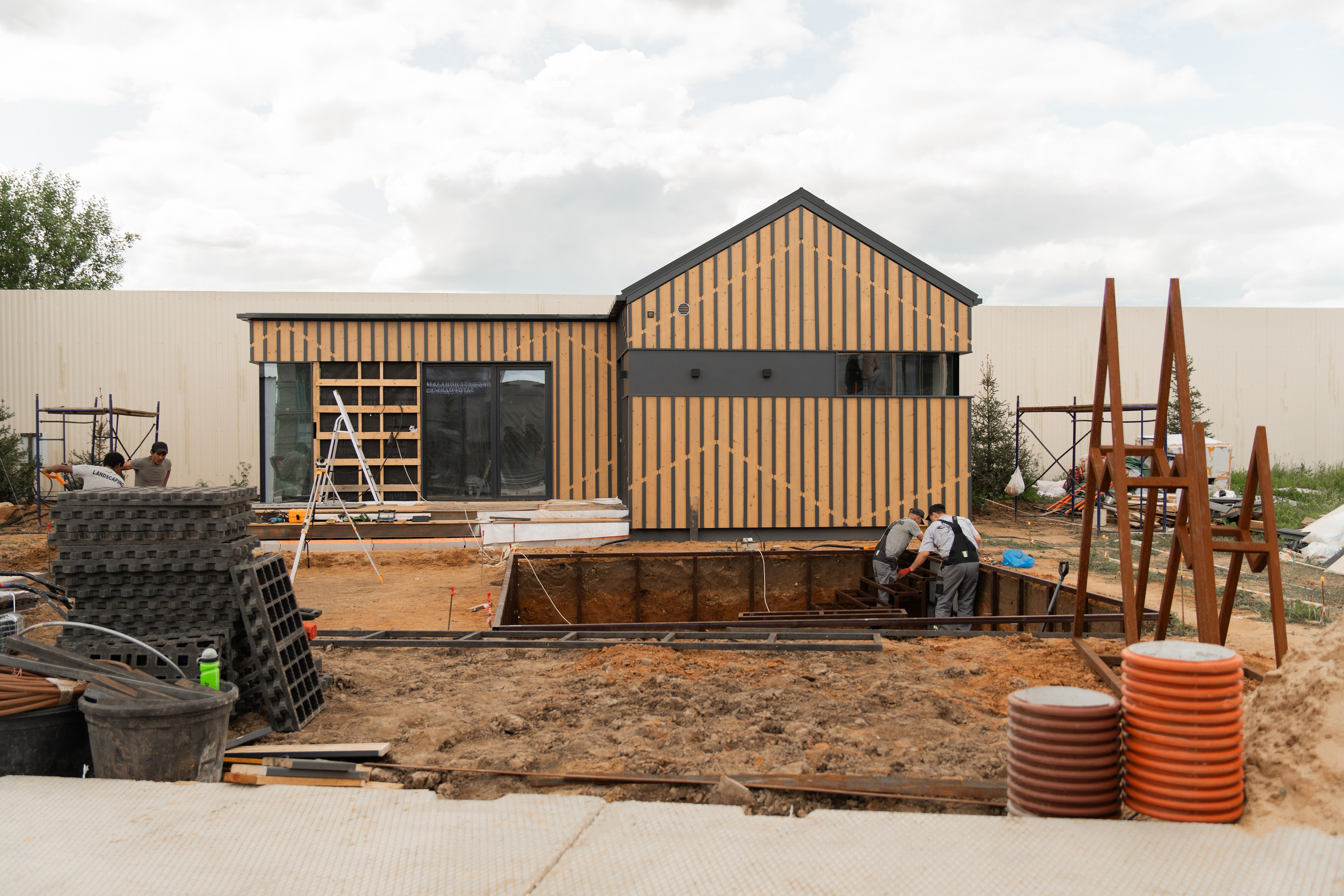 Этап ландшафтных работ. Автомобильный фотограф Светлана Усова