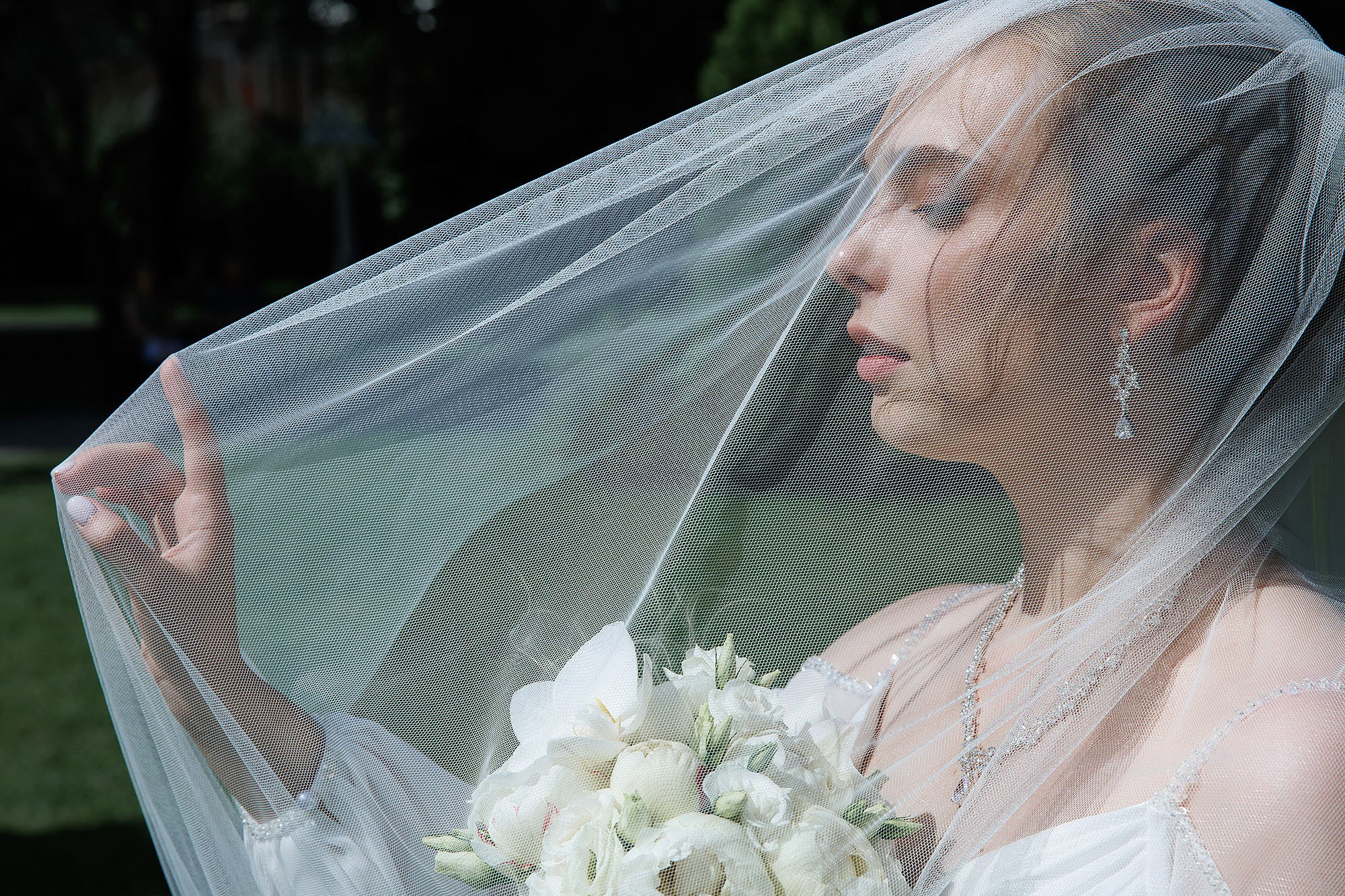 Прогулка, фотосессия жениха и невесты. Свадебная съемка. Фотограф в Москве Валерий Боцман