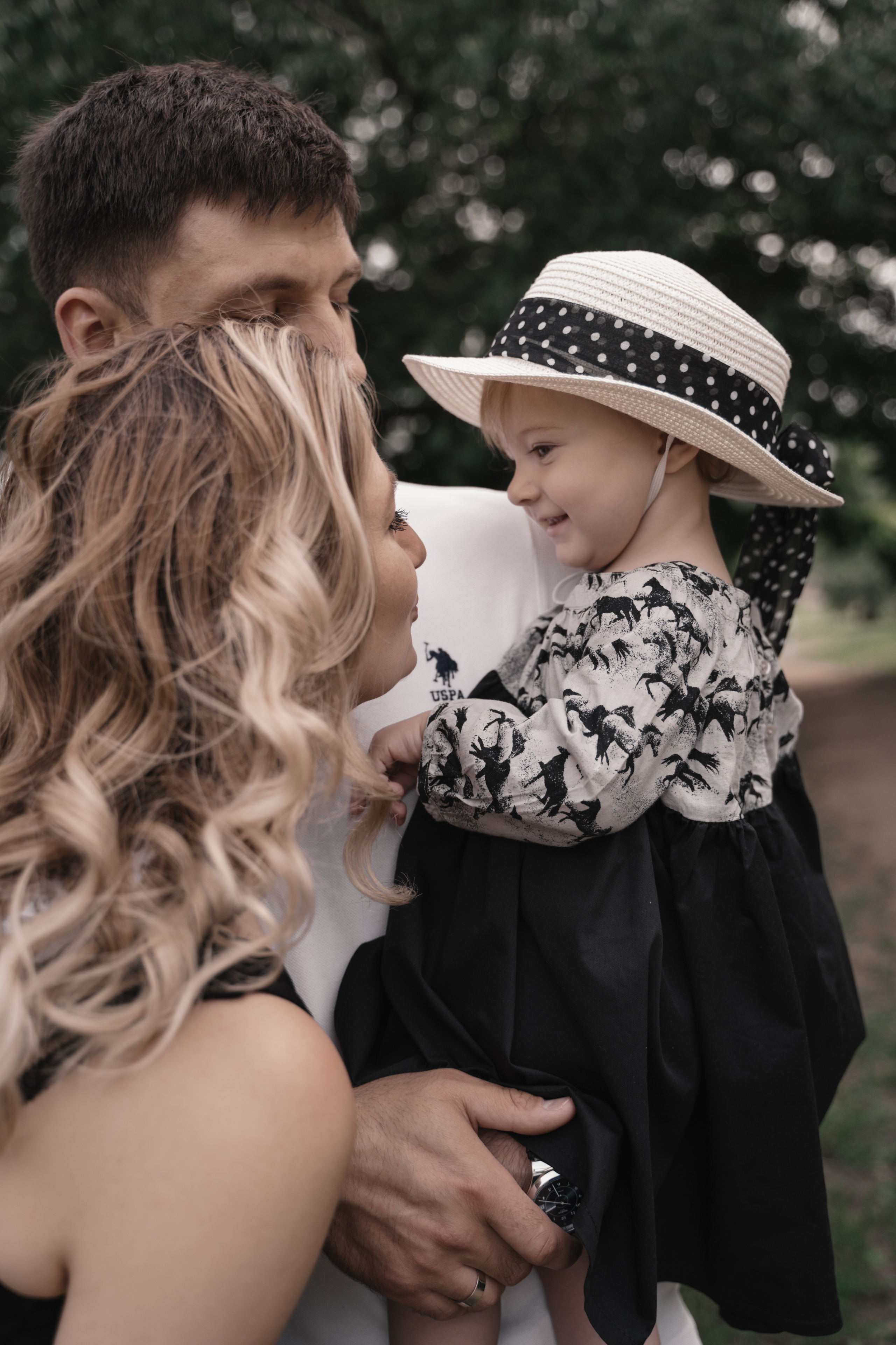 Little cutie. Wedding & engagement photographer in Seattle, WA. Tania Maureira