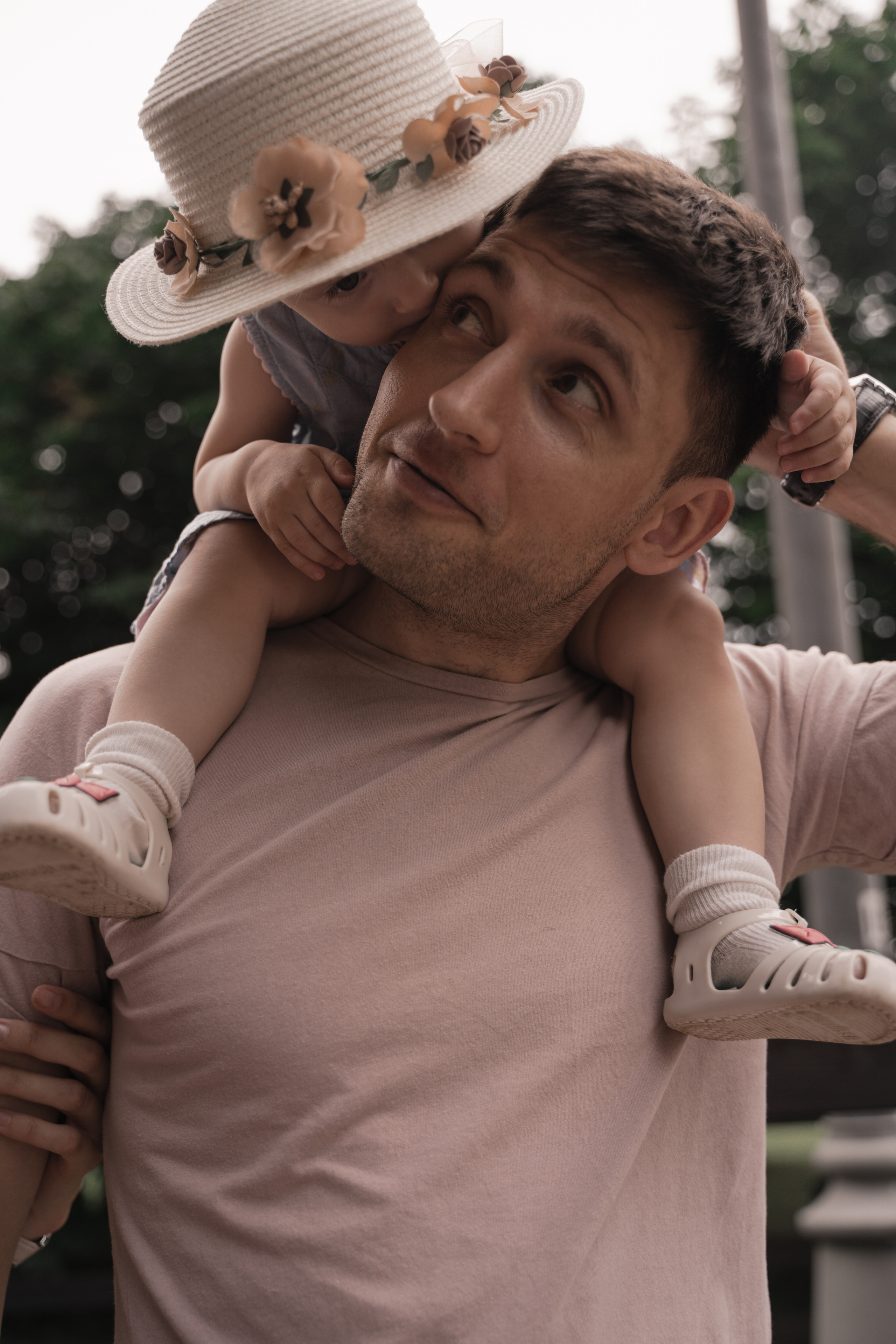 Little cutie. Wedding & engagement photographer in Seattle, WA. Tania Maureira