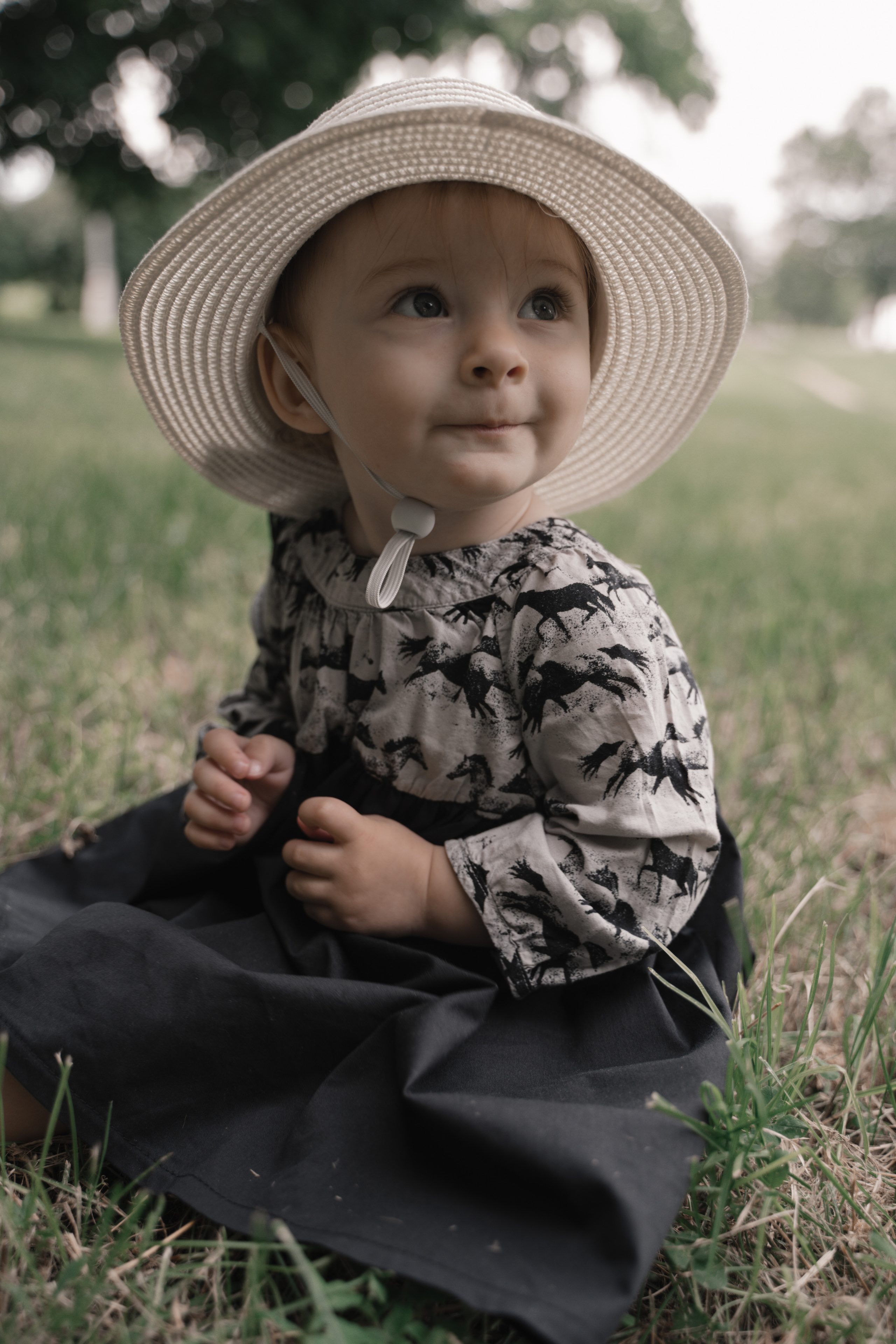 Little cutie. Wedding & engagement photographer in Seattle, WA. Tania Maureira