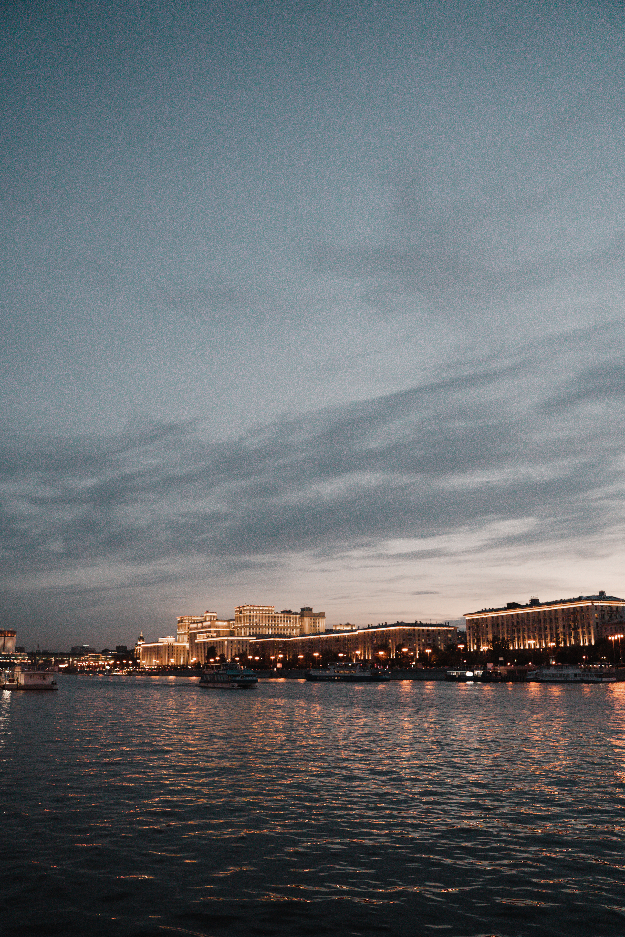 BRIDE. Wedding & engagement photographer in Seattle, WA. Tania Maureira