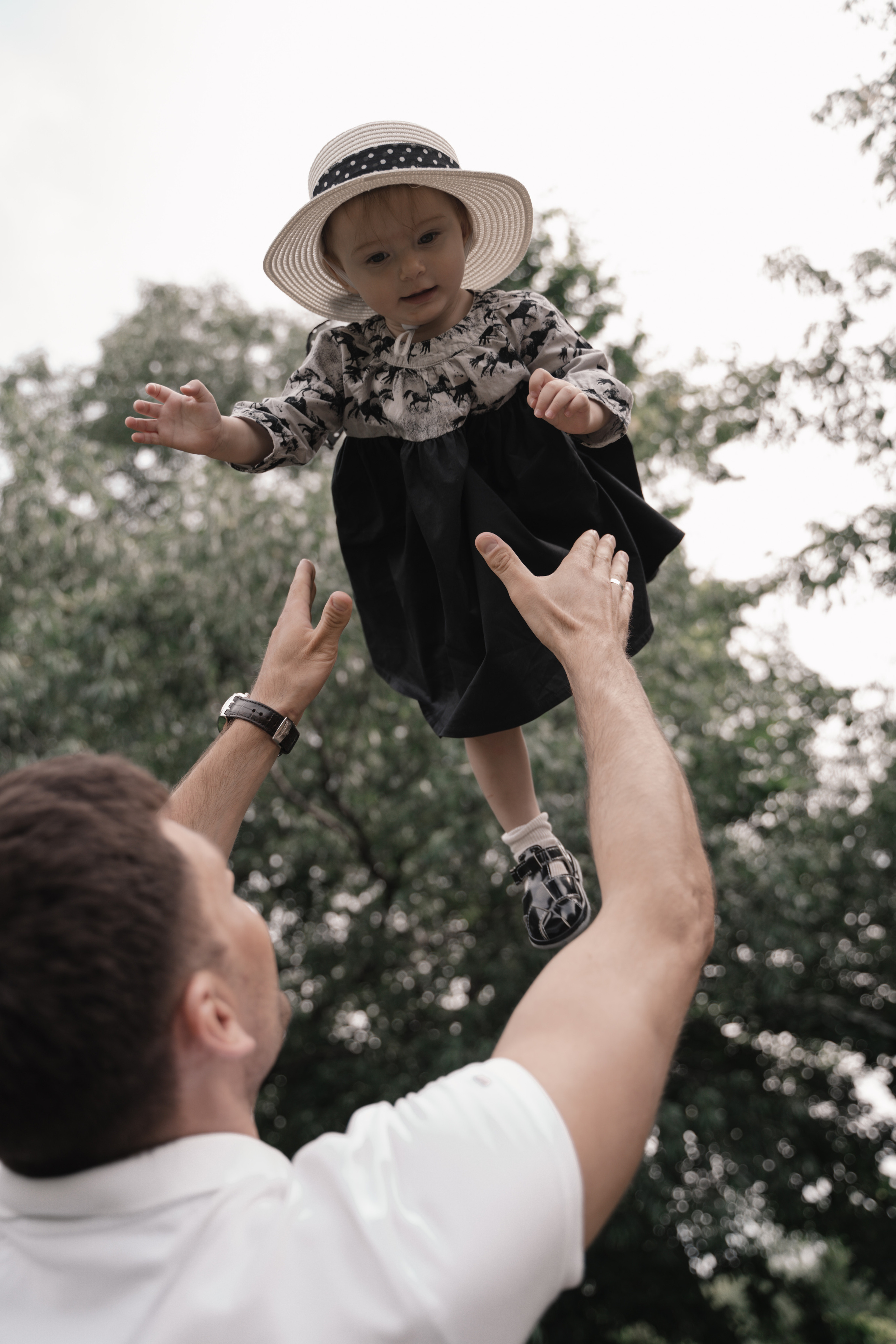 Little cutie. Wedding & engagement photographer in Seattle, WA. Tania Maureira