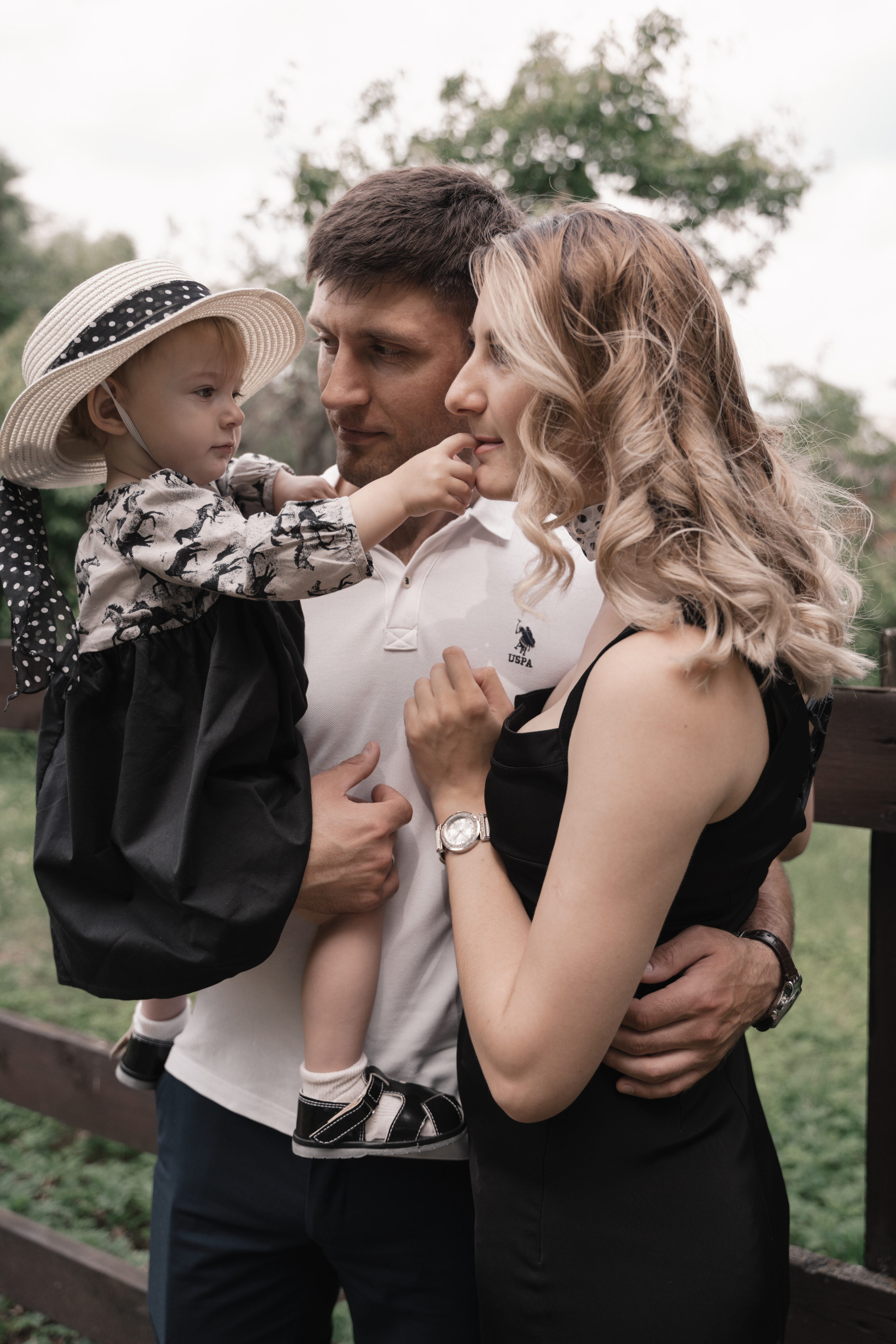 Little cutie. Wedding & engagement photographer in Seattle, WA. Tania Maureira