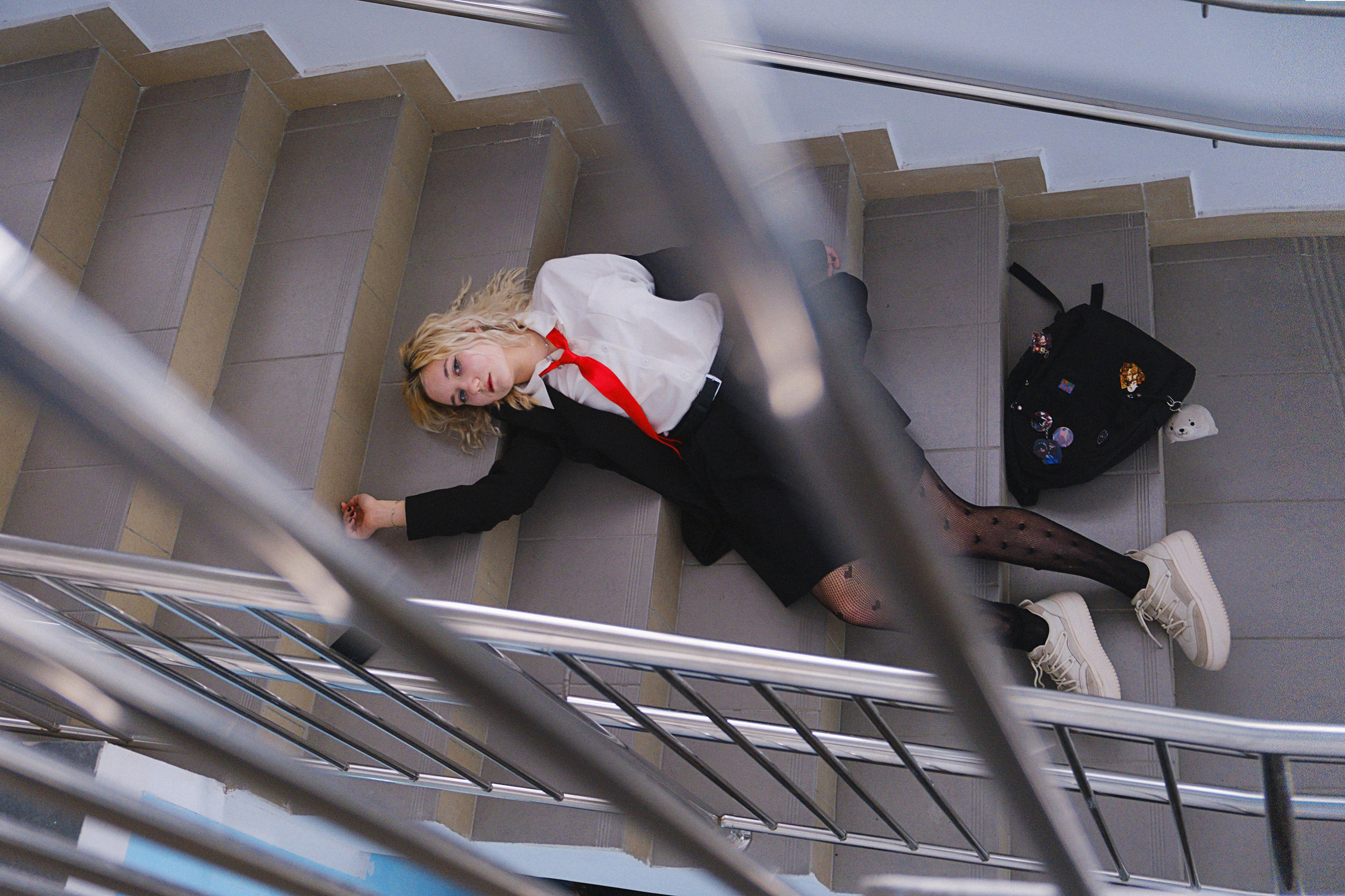 Выпускной альбом 2024. Фотограф и видеограф в Омск/Москва Сащенко Лера