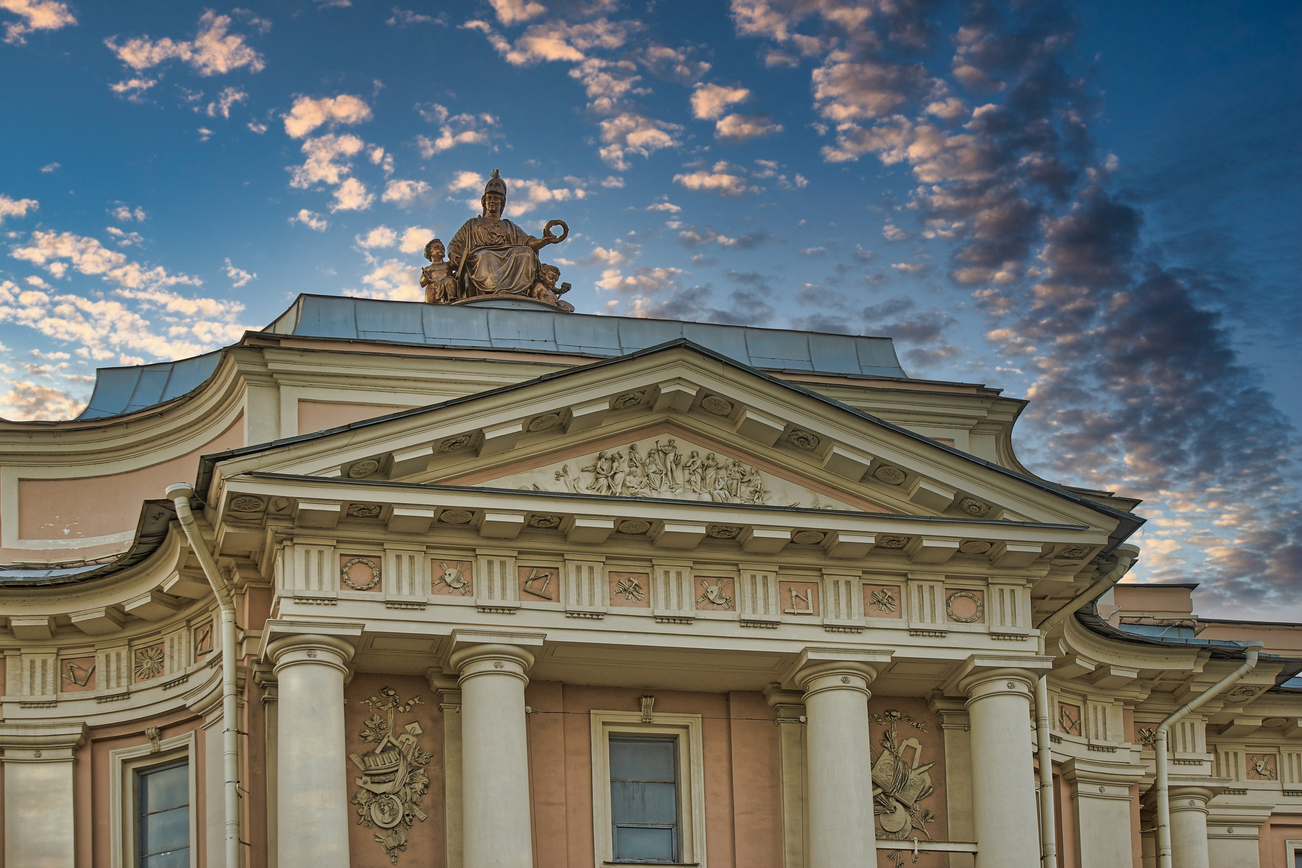 Путешествие в Санкт-Петербург. Фотограф Владимир Артамонов