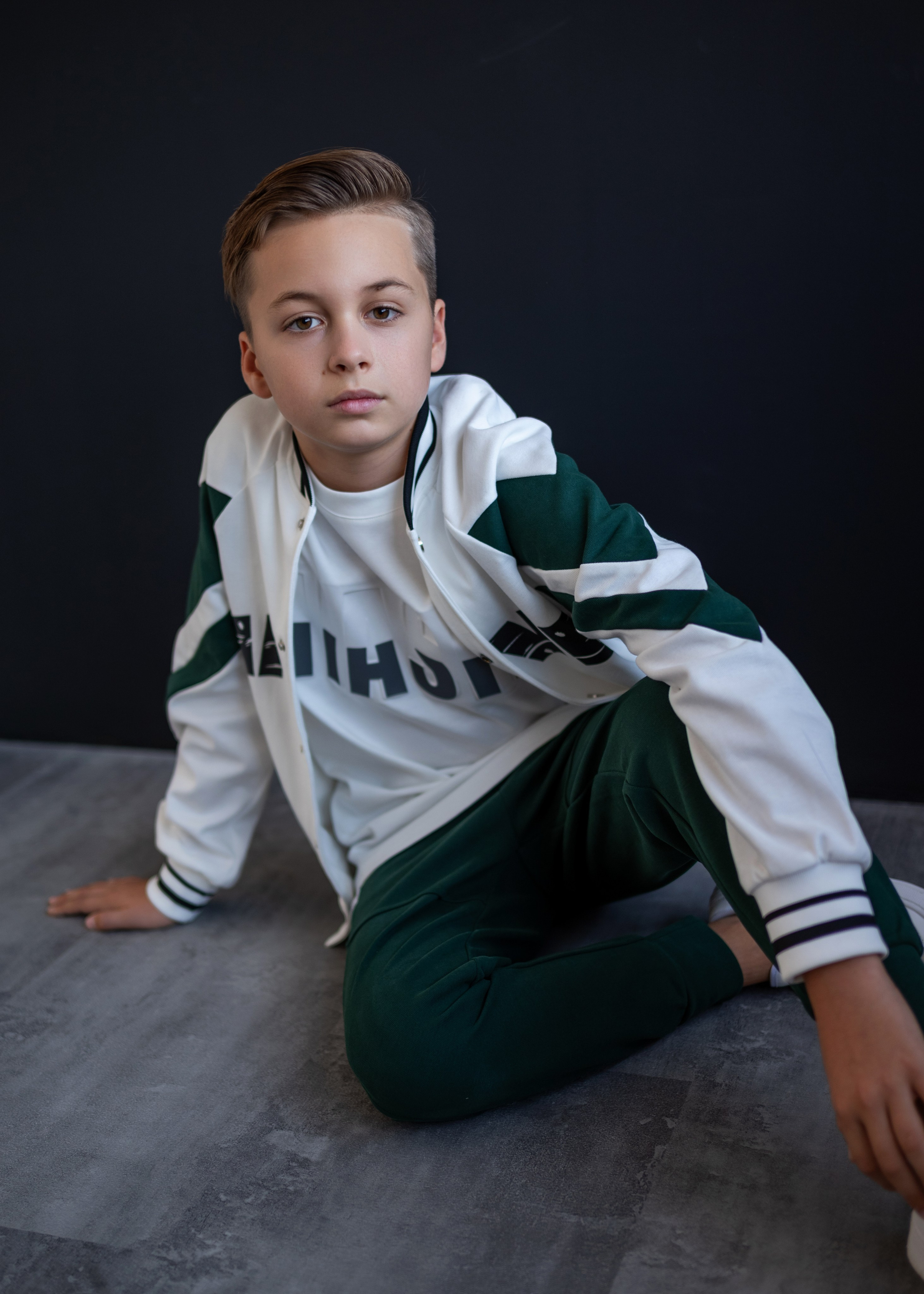 ФОНЫ. Фотограф Москва Виктория Вишневская актерское / модельное портфолио