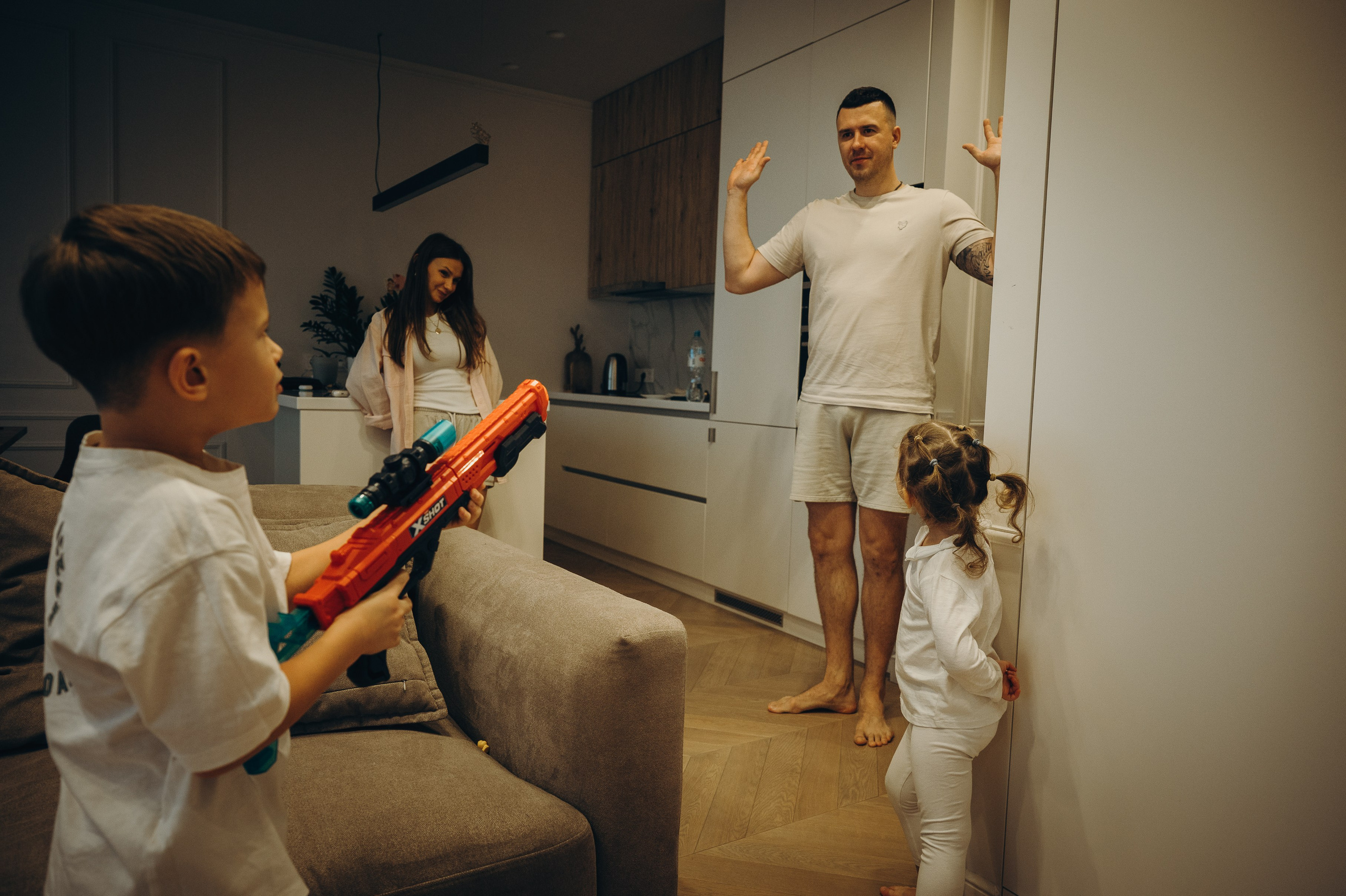 Эмоциональная семейная съёмка в квартире Москва Одинцово