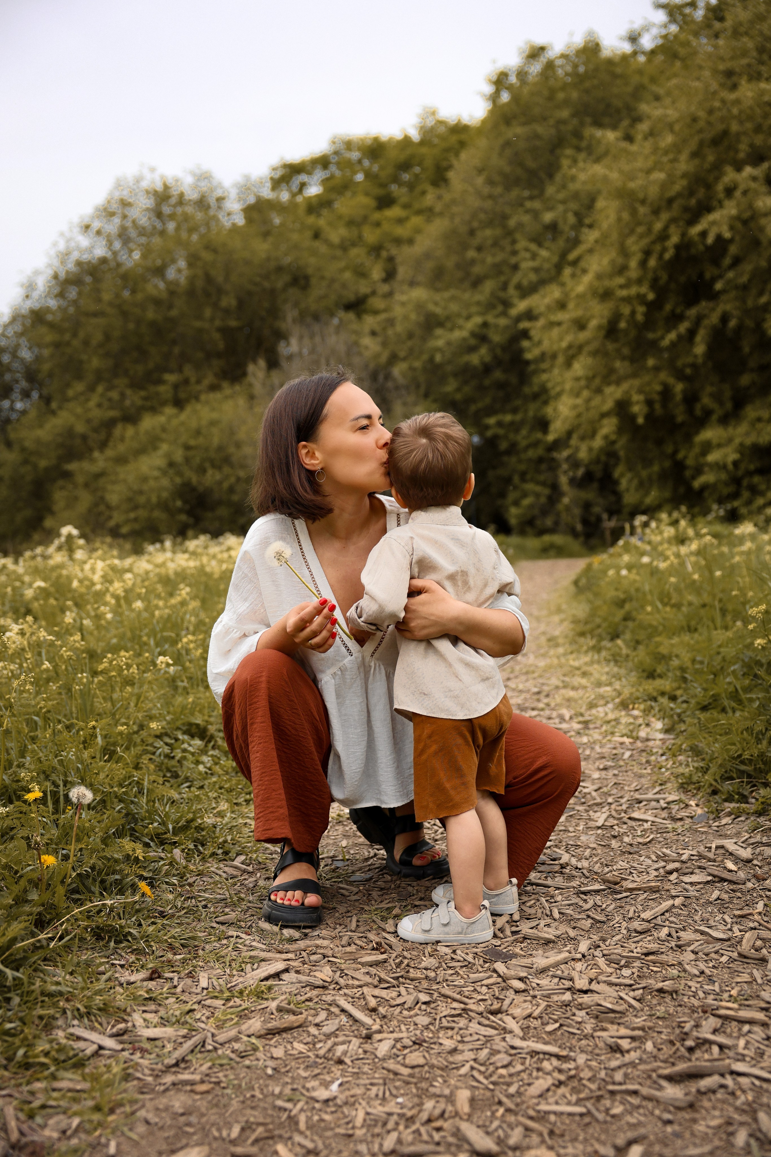 Прогулка в парке. Катя и Платон. Ваш семейный newborn и lifestyle фотограф в СПБ Наталья Журавлева