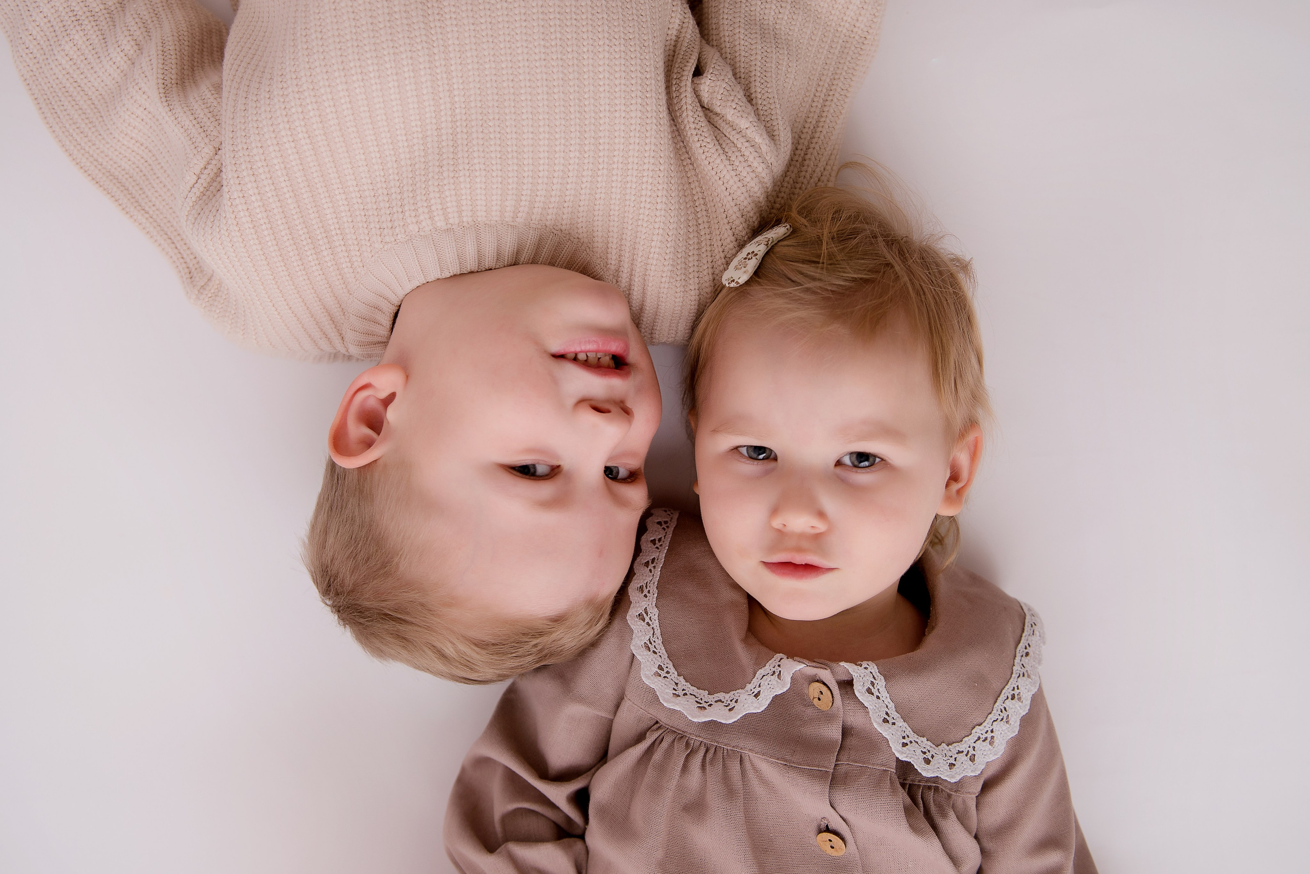 Гоша и Ариша. Детский фотограф в Долгопрудном и Москве