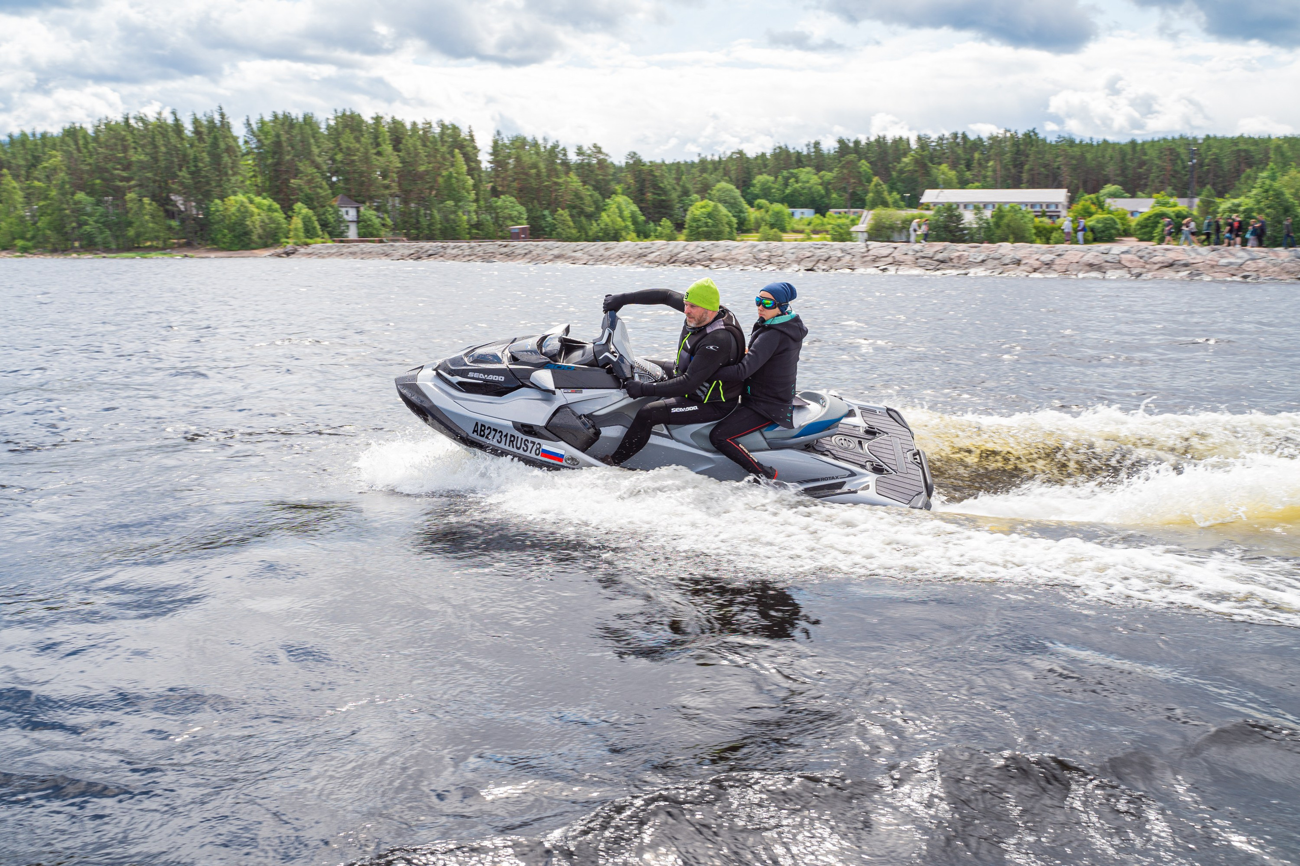 Гидровыезд в Коневский мужской монастырь. Свадебный, семейный, портретный, репортажный фотограф в Санкт-Петербурге